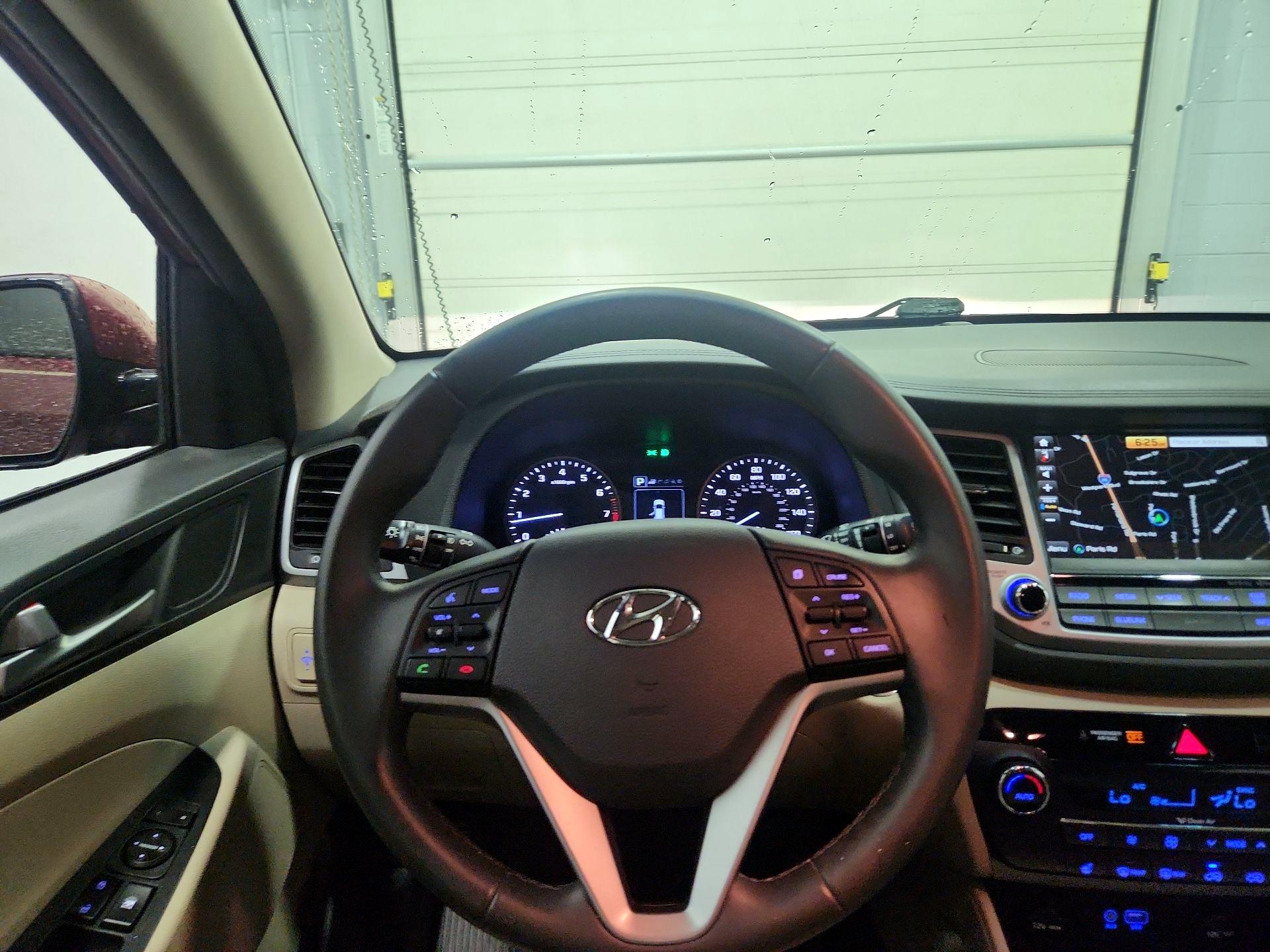 Thumbnail: 2017 Hyundai Tucson - 10