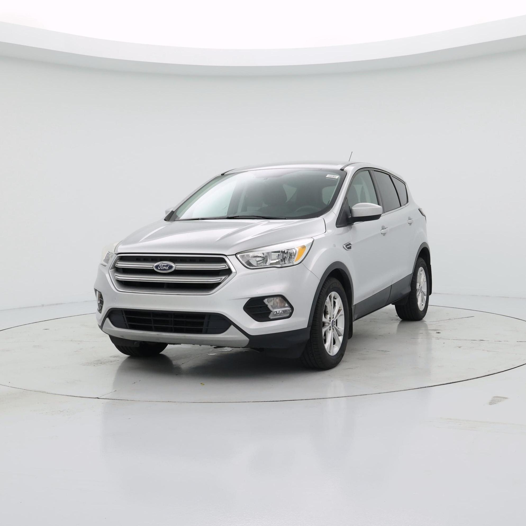 Thumbnail: 2017 Ford Escape - 4
