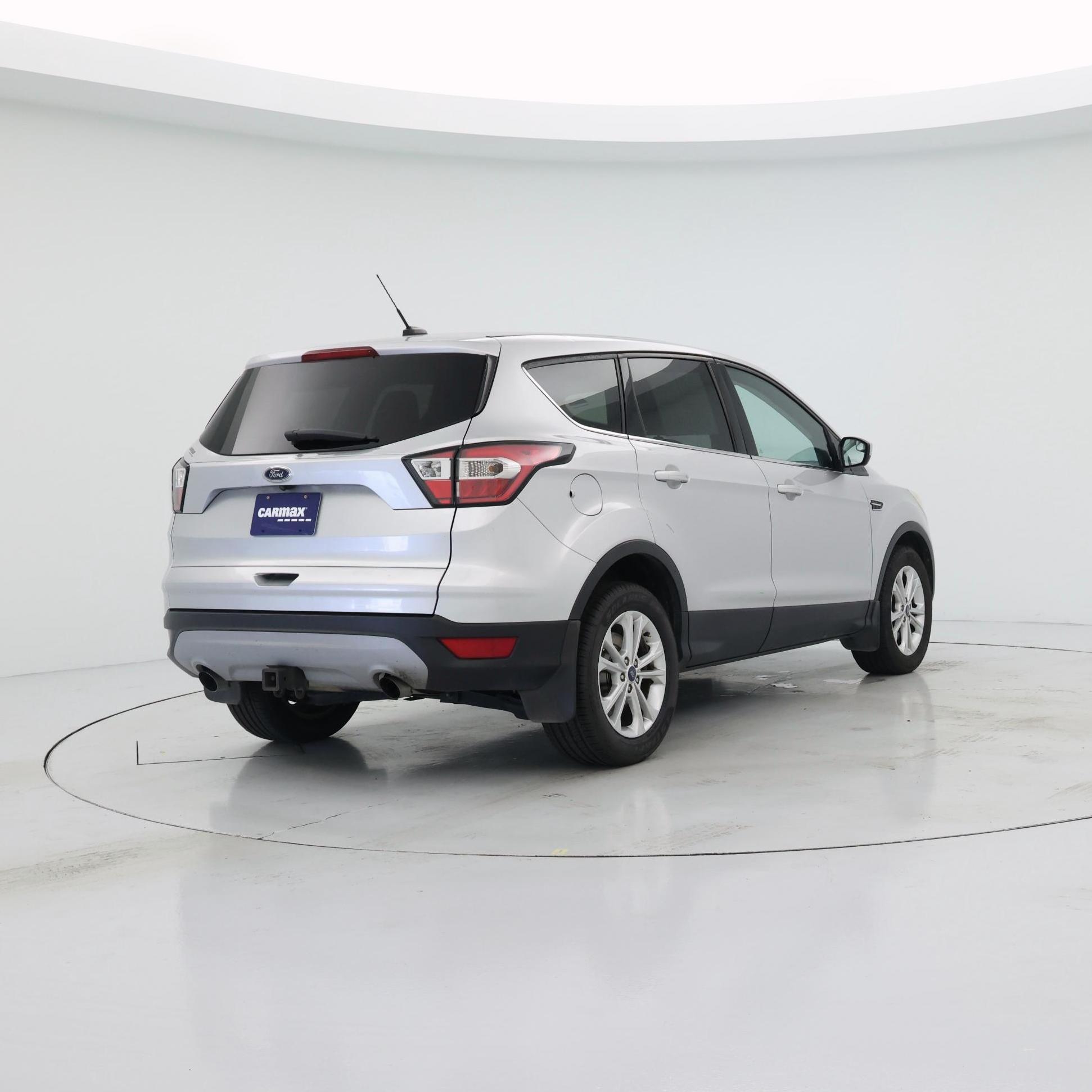 Thumbnail: 2017 Ford Escape - 8
