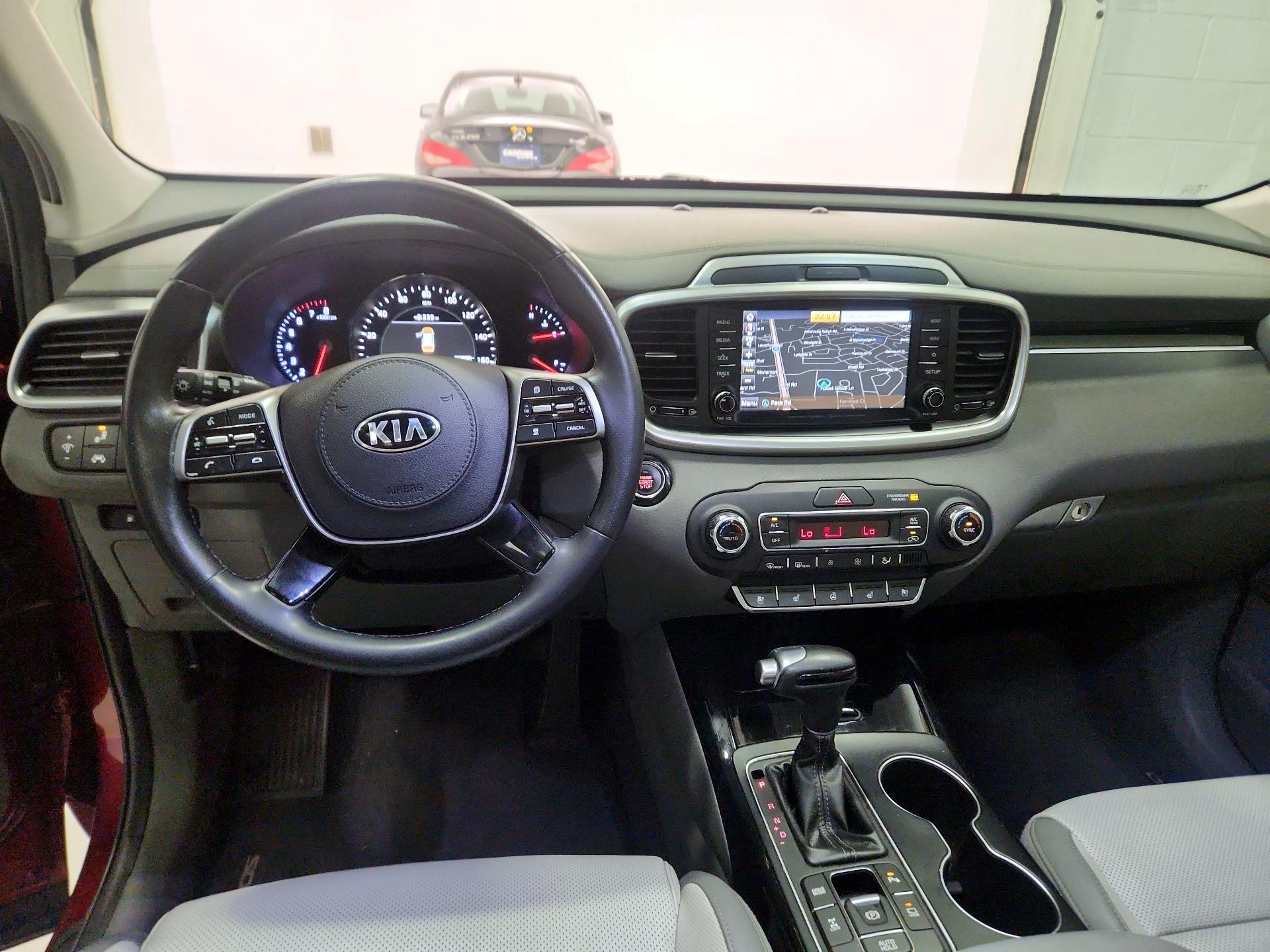 Thumbnail: 2019 Kia Sorento - 9