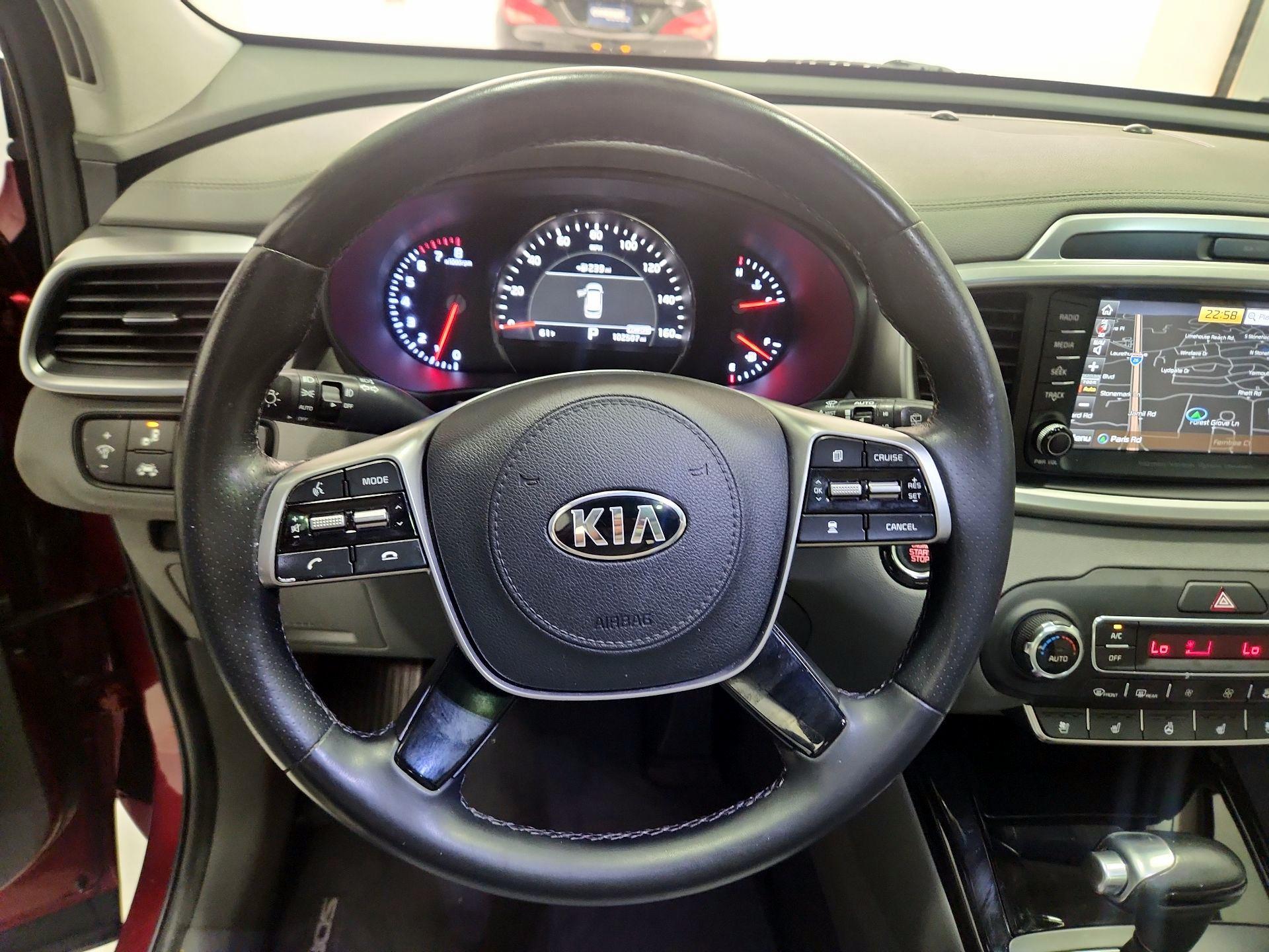 Thumbnail: 2019 Kia Sorento - 10