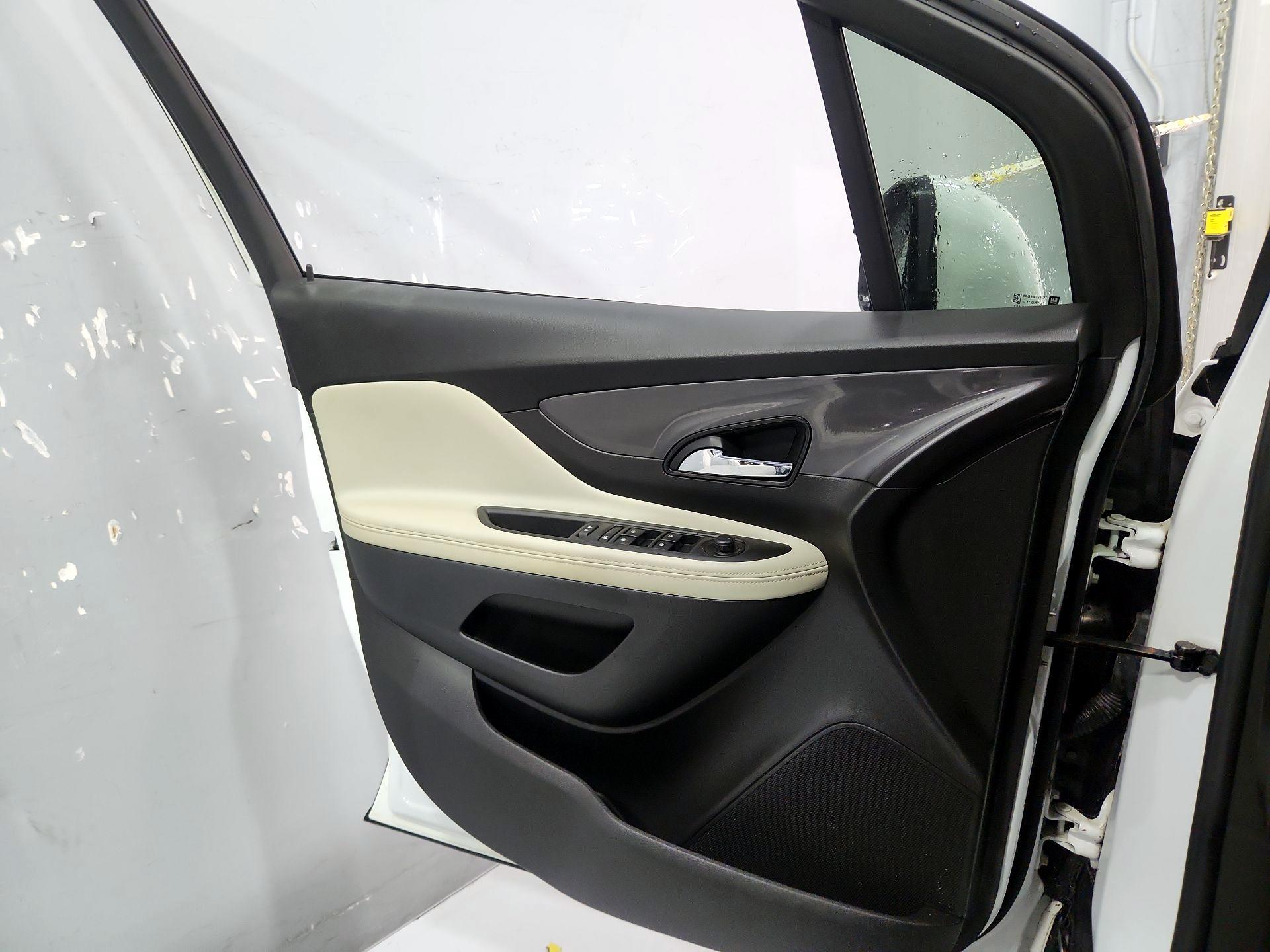 Thumbnail: 2020 Buick Encore - 12