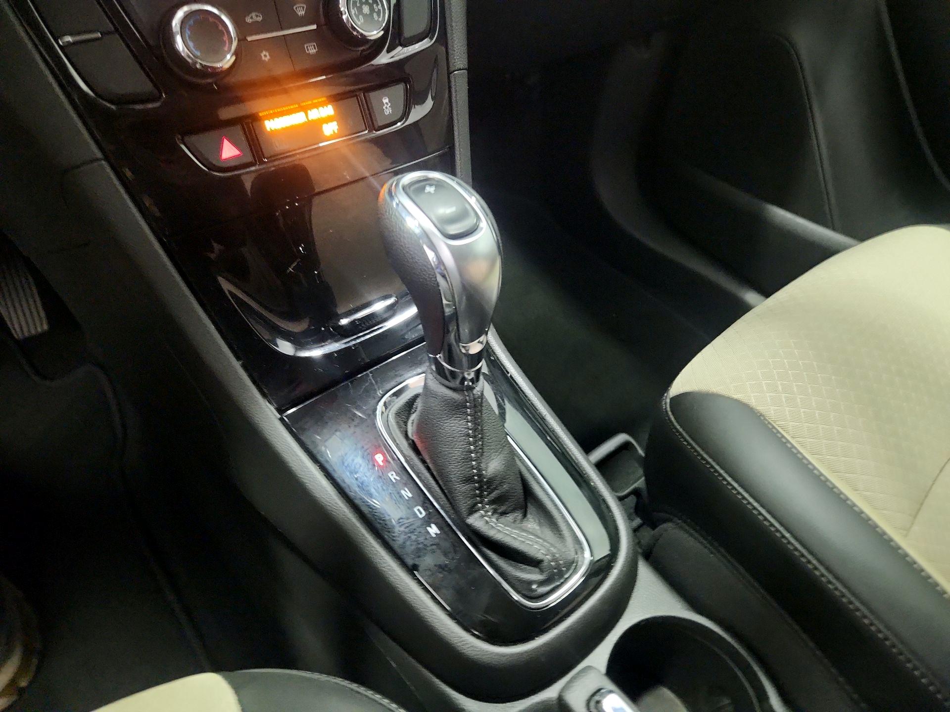 Thumbnail: 2020 Buick Encore - 17
