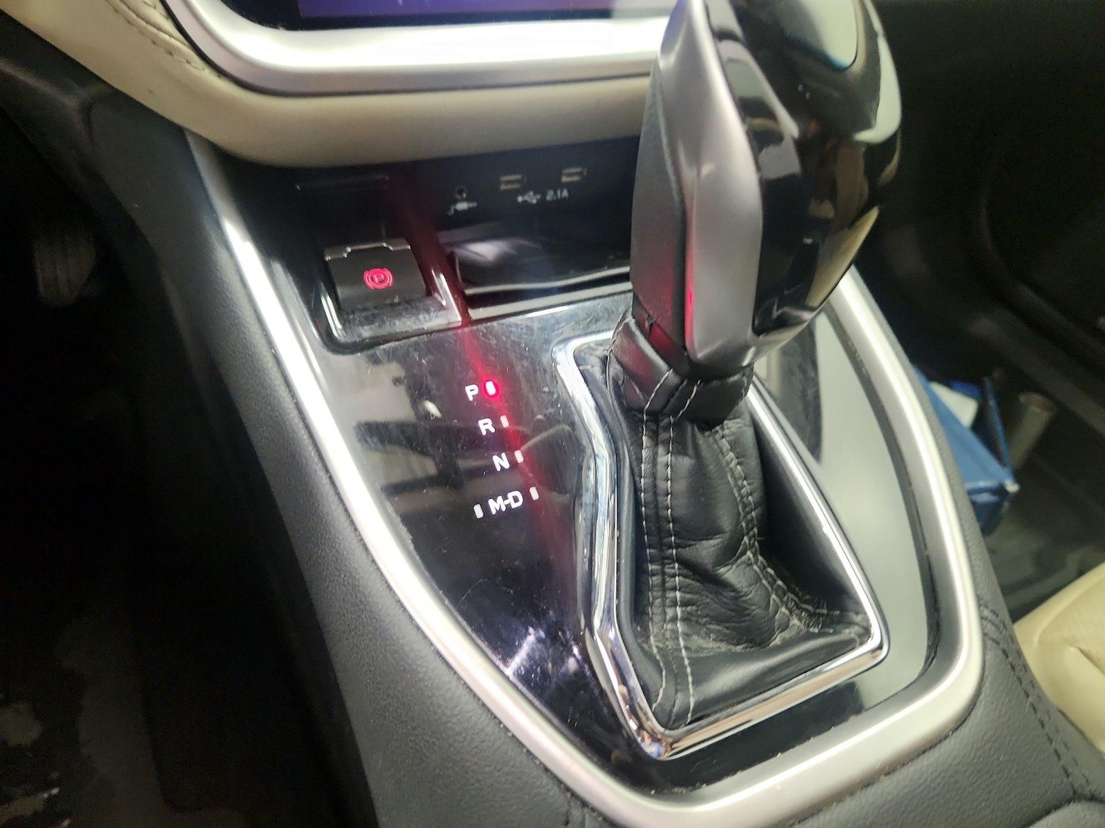 2022 Subaru Outback Limited - Photo 18