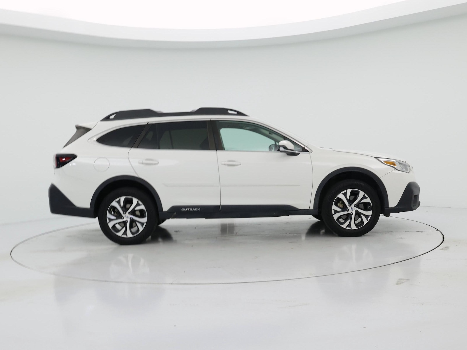 2022 Subaru Outback Limited - Photo 8