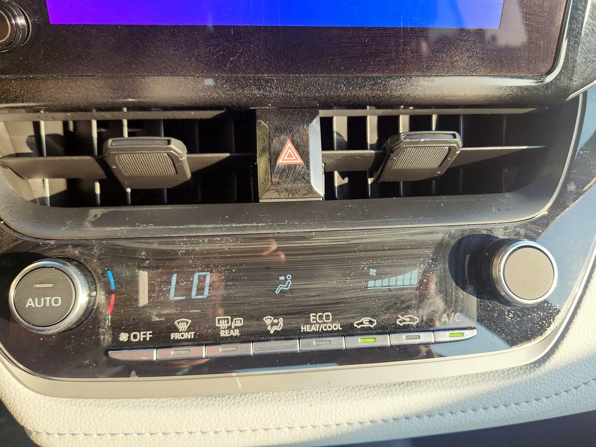 Thumbnail: 2024 Toyota Corolla - 17