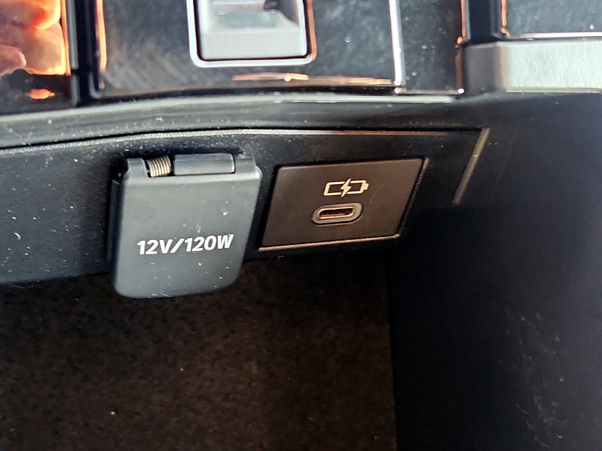 Thumbnail: 2024 Toyota Corolla - 19