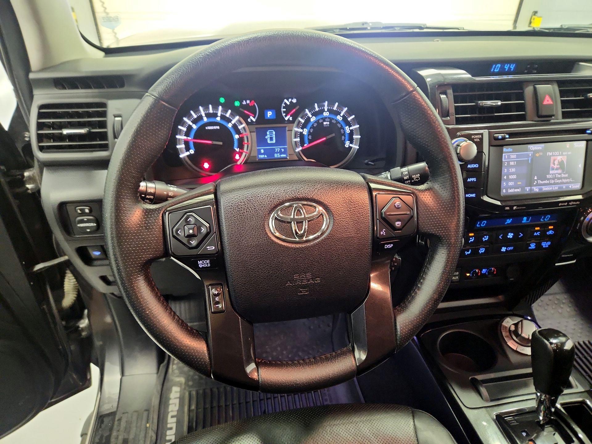 Thumbnail: 2019 Toyota 4Runner - 10