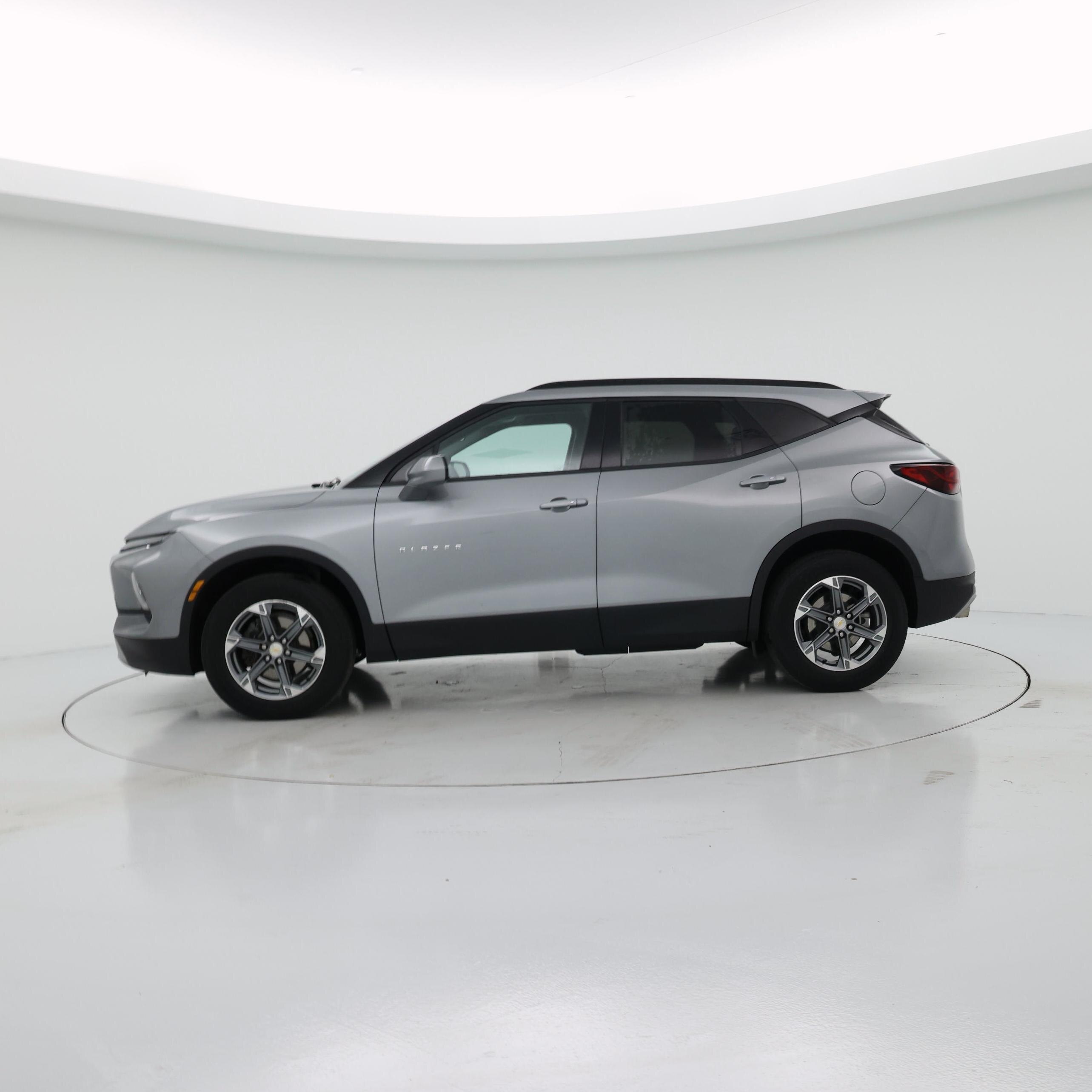 Thumbnail: 2024 Chevrolet Blazer - 3