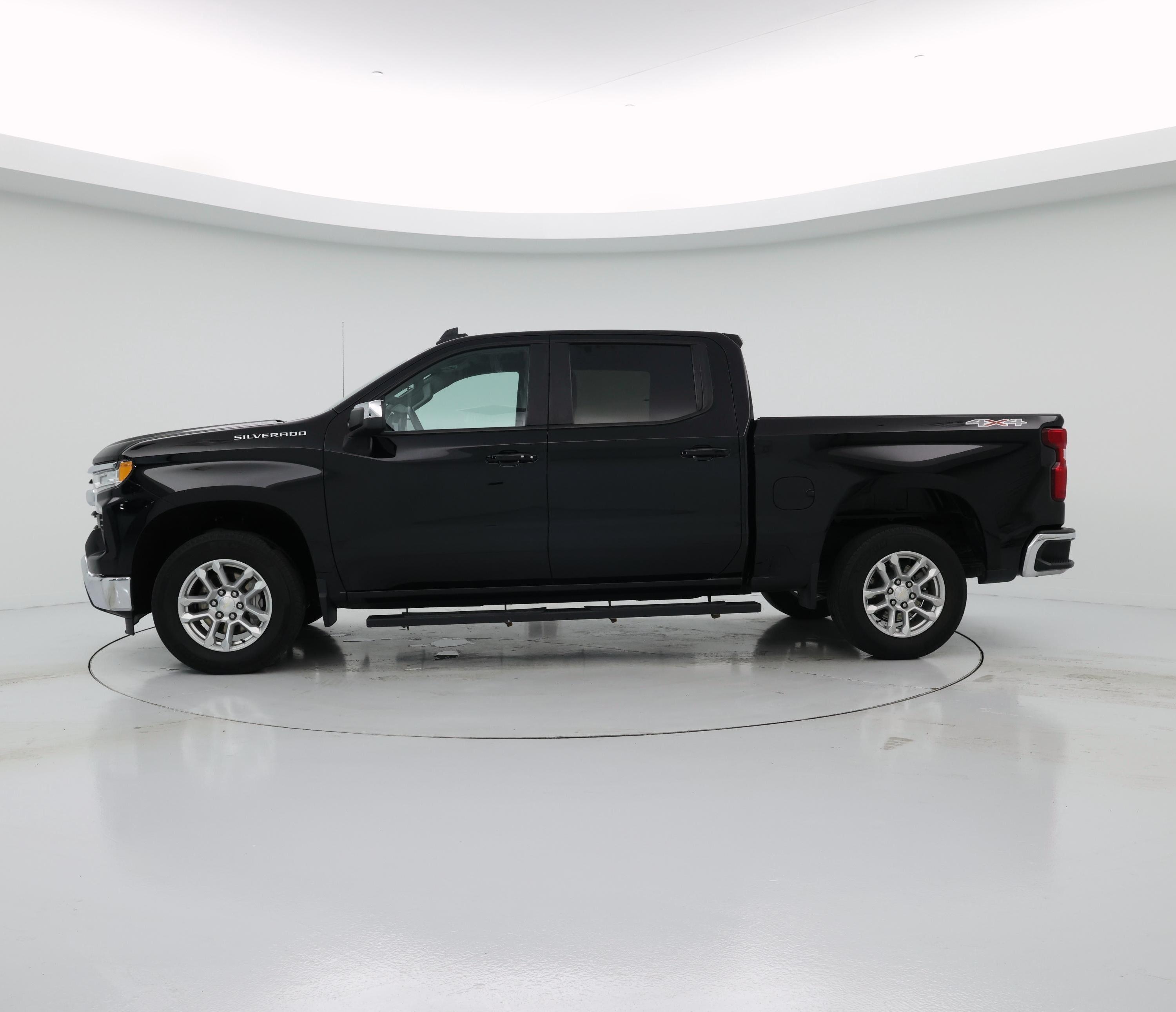 Thumbnail: 2023 Chevrolet Silverado 1500 - 3