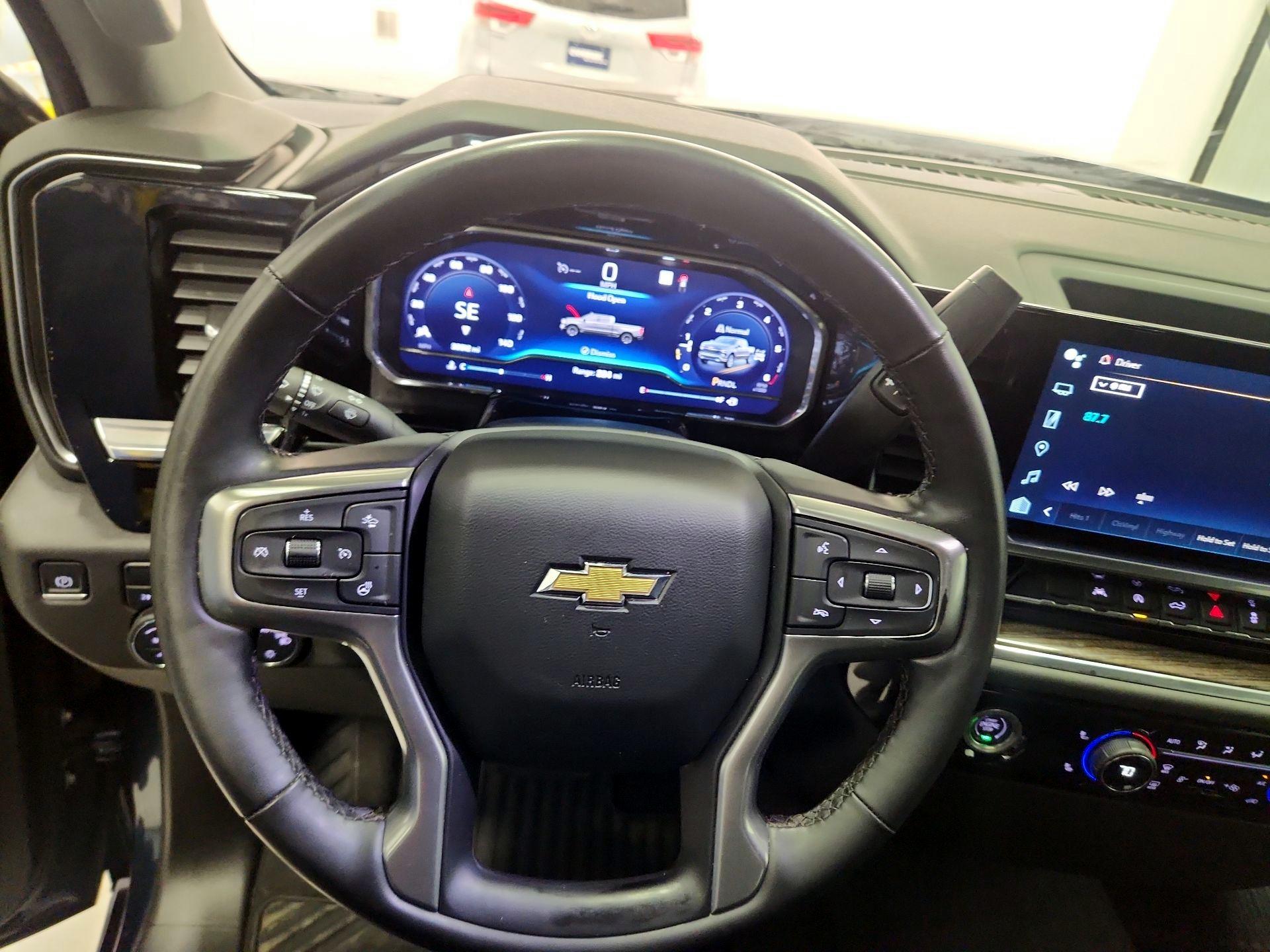 Thumbnail: 2023 Chevrolet Silverado 1500 - 10