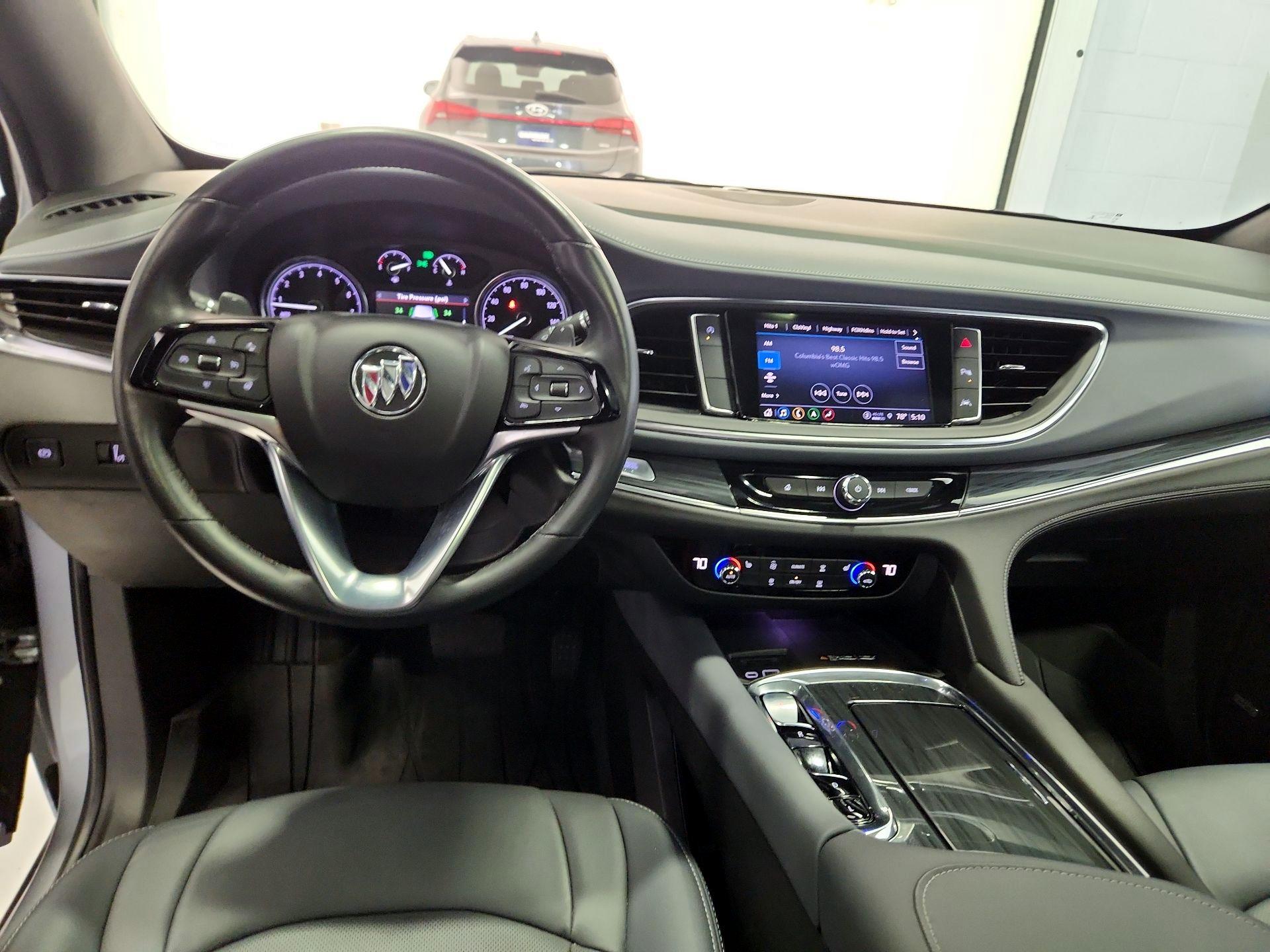 Thumbnail: 2023 Buick Enclave - 9