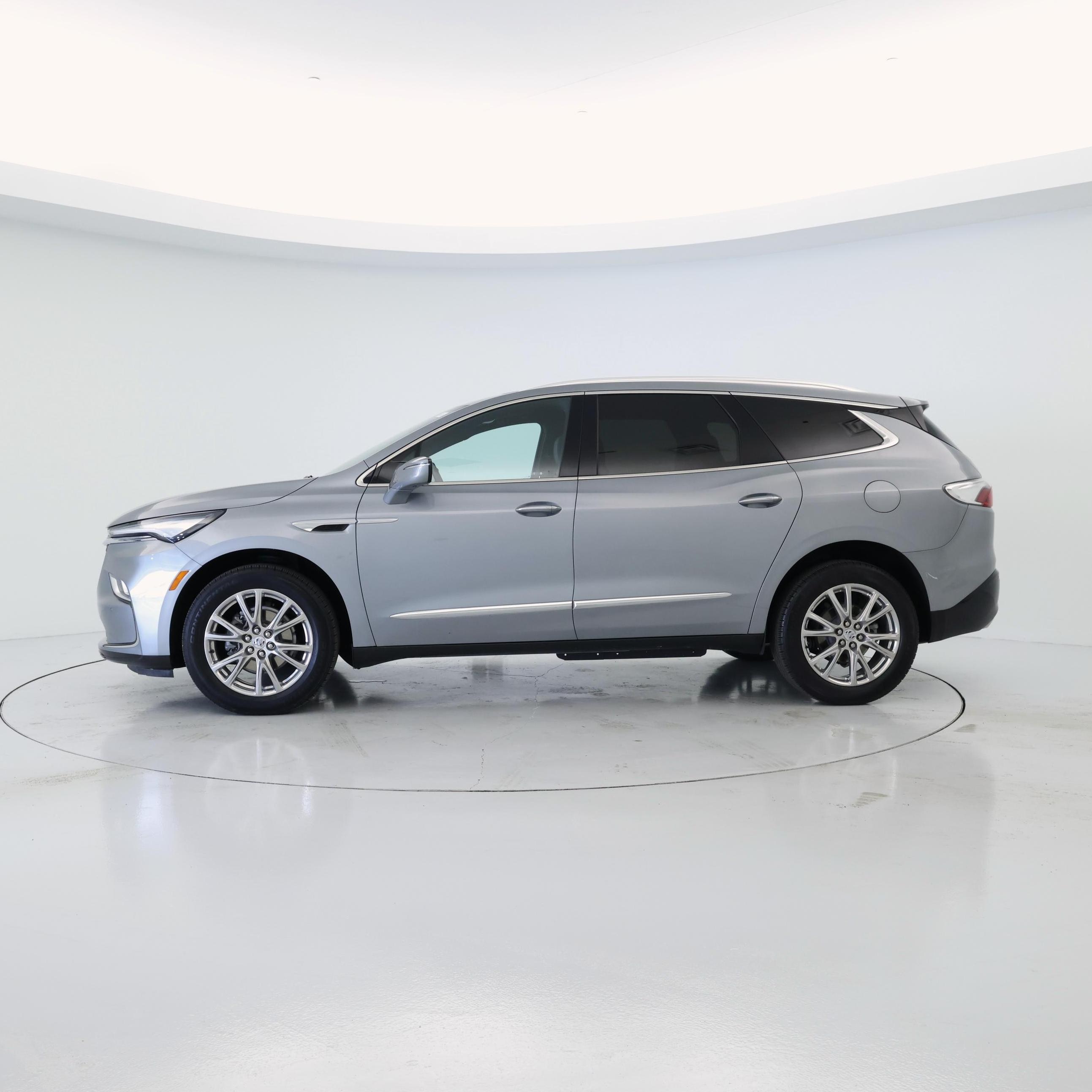 Thumbnail: 2023 Buick Enclave - 3