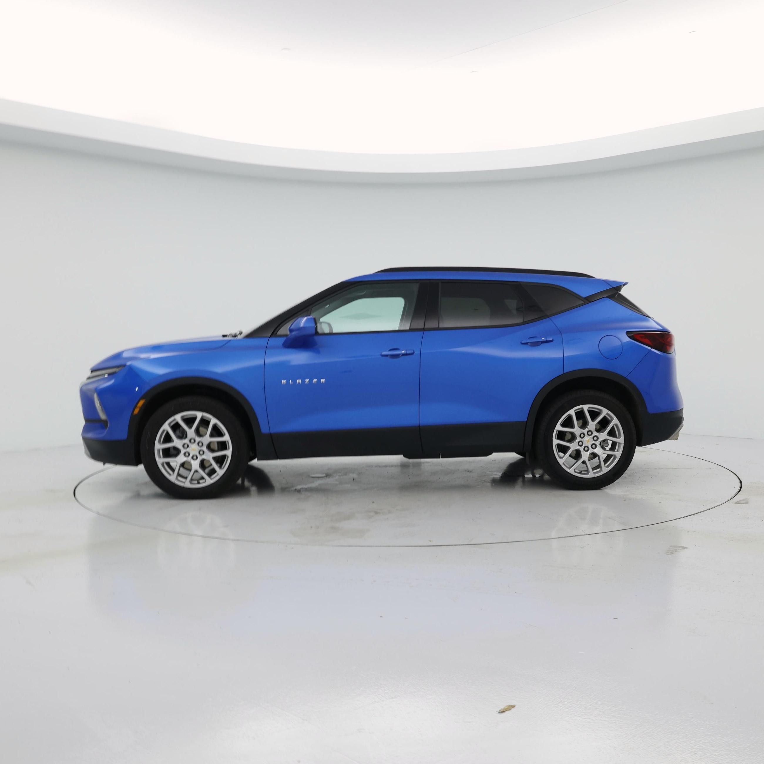 Thumbnail: 2024 Chevrolet Blazer - 3