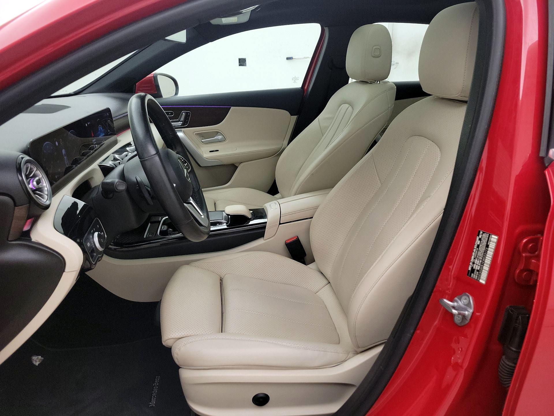 Thumbnail: 2019 Mercedes-Benz A-Class - 11