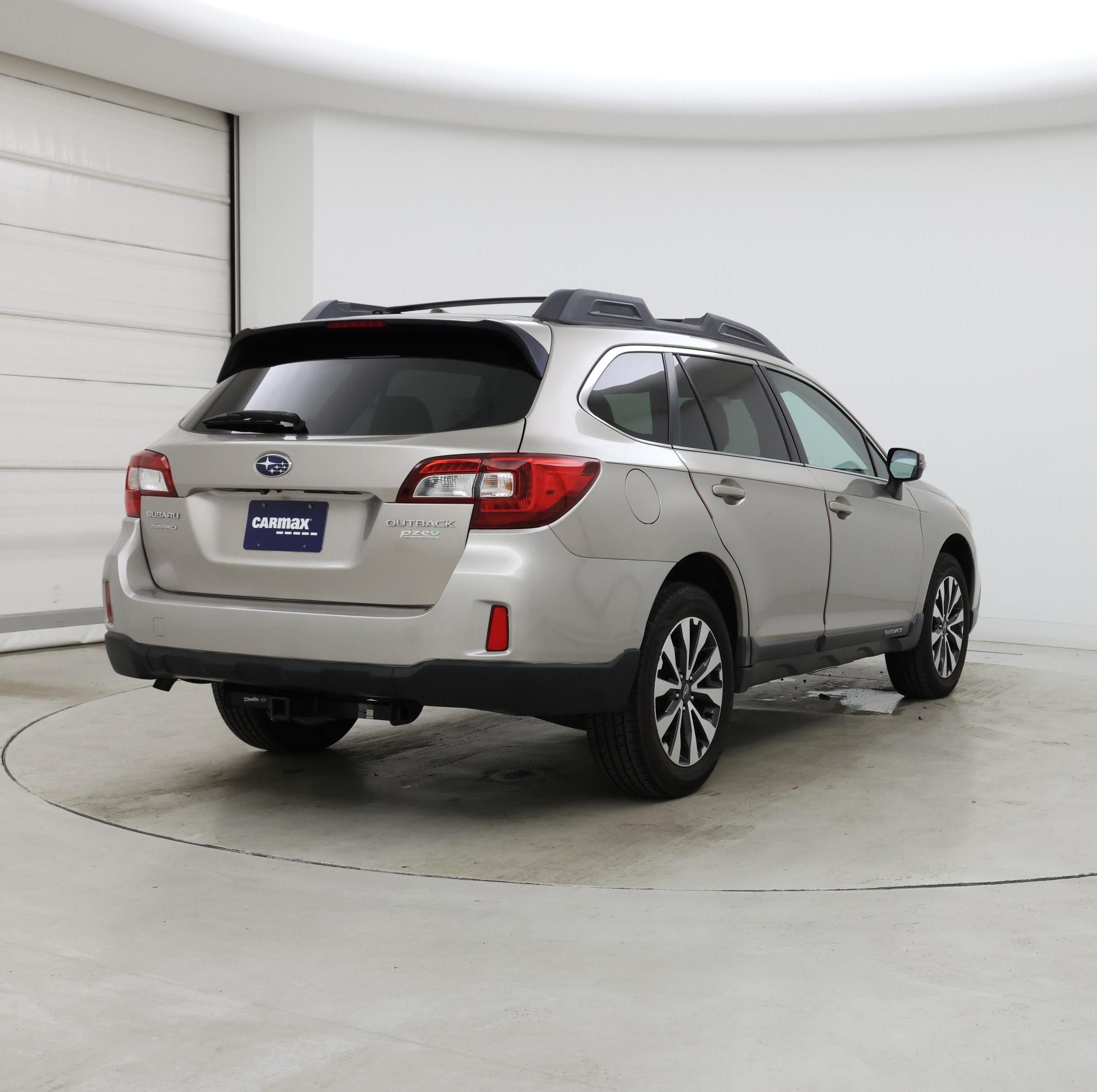 Thumbnail: 2015 Subaru Outback - 8
