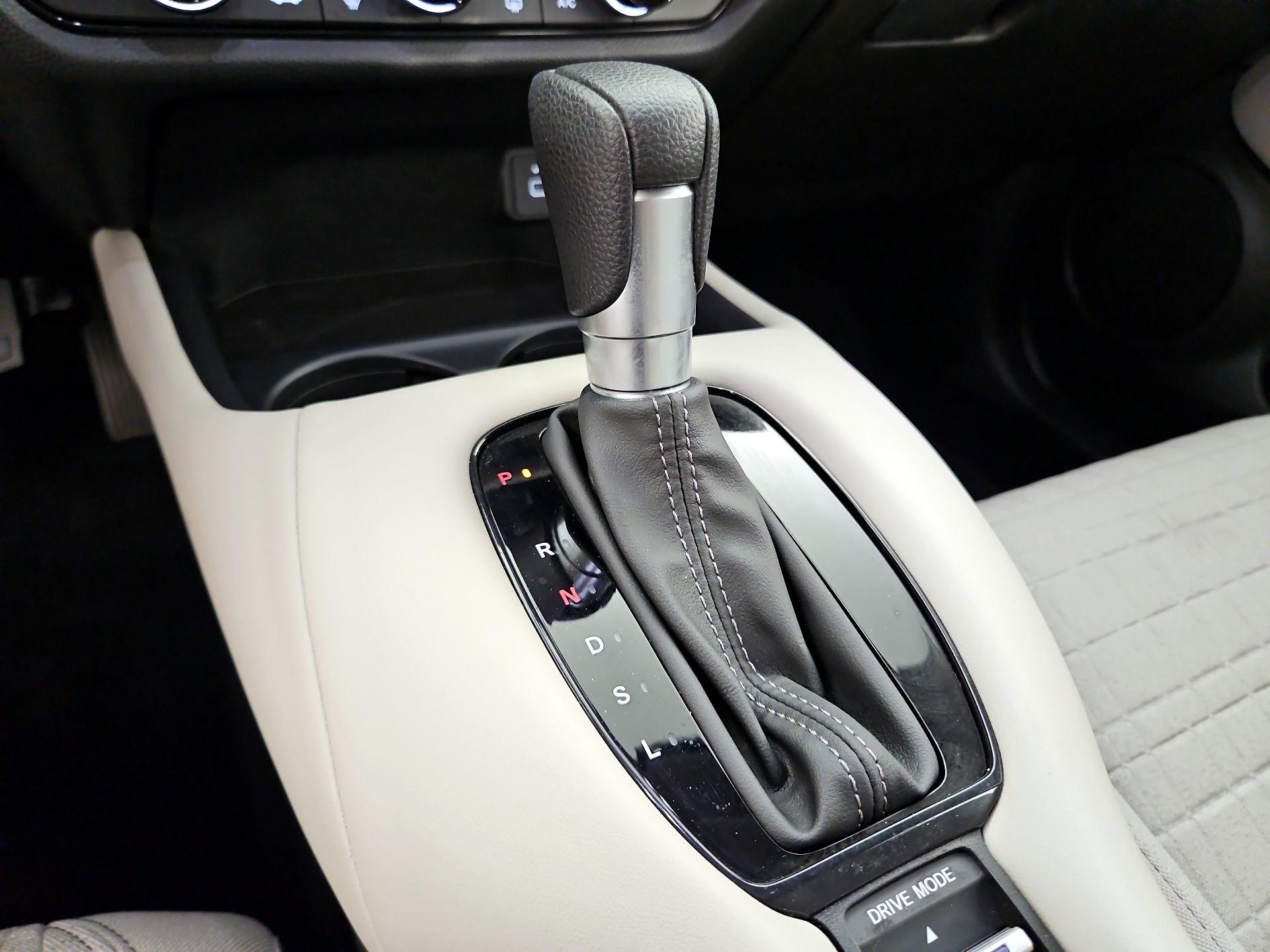 Thumbnail: 2025 Honda HR-V - 16