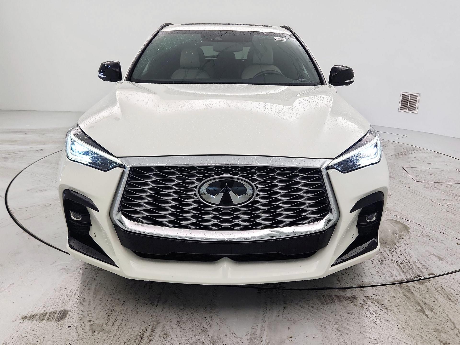 Thumbnail: 2023 INFINITI QX55 - 2