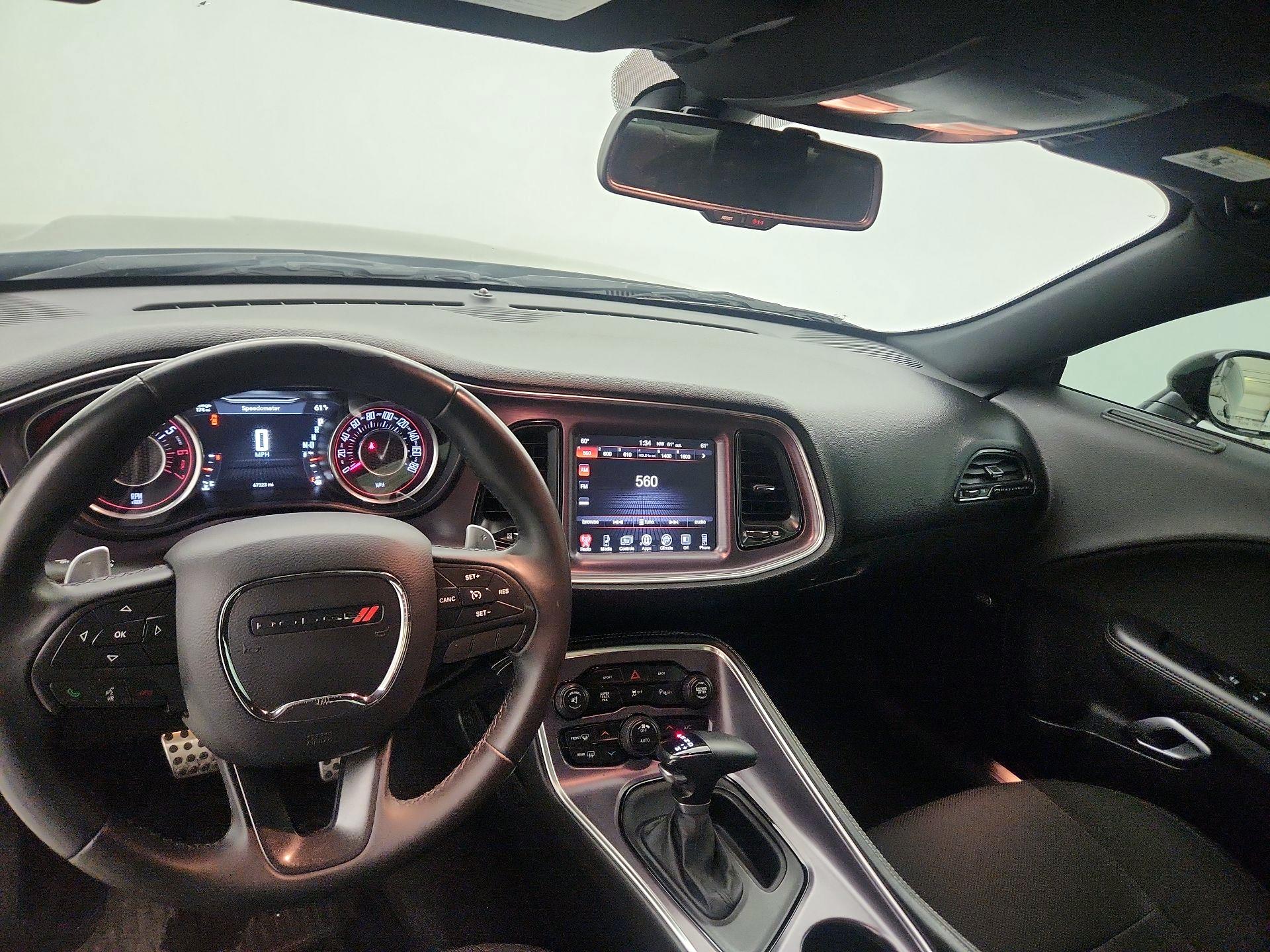 Thumbnail: 2016 Dodge Challenger - 9