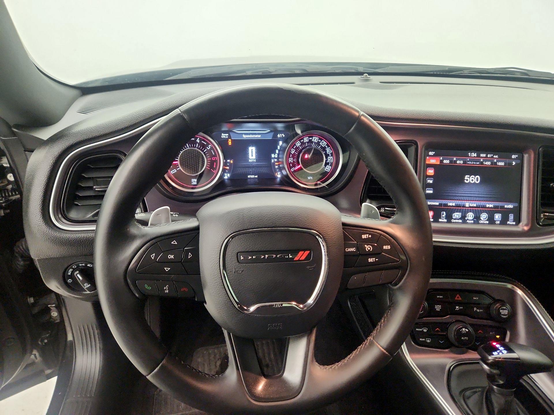 Thumbnail: 2016 Dodge Challenger - 10