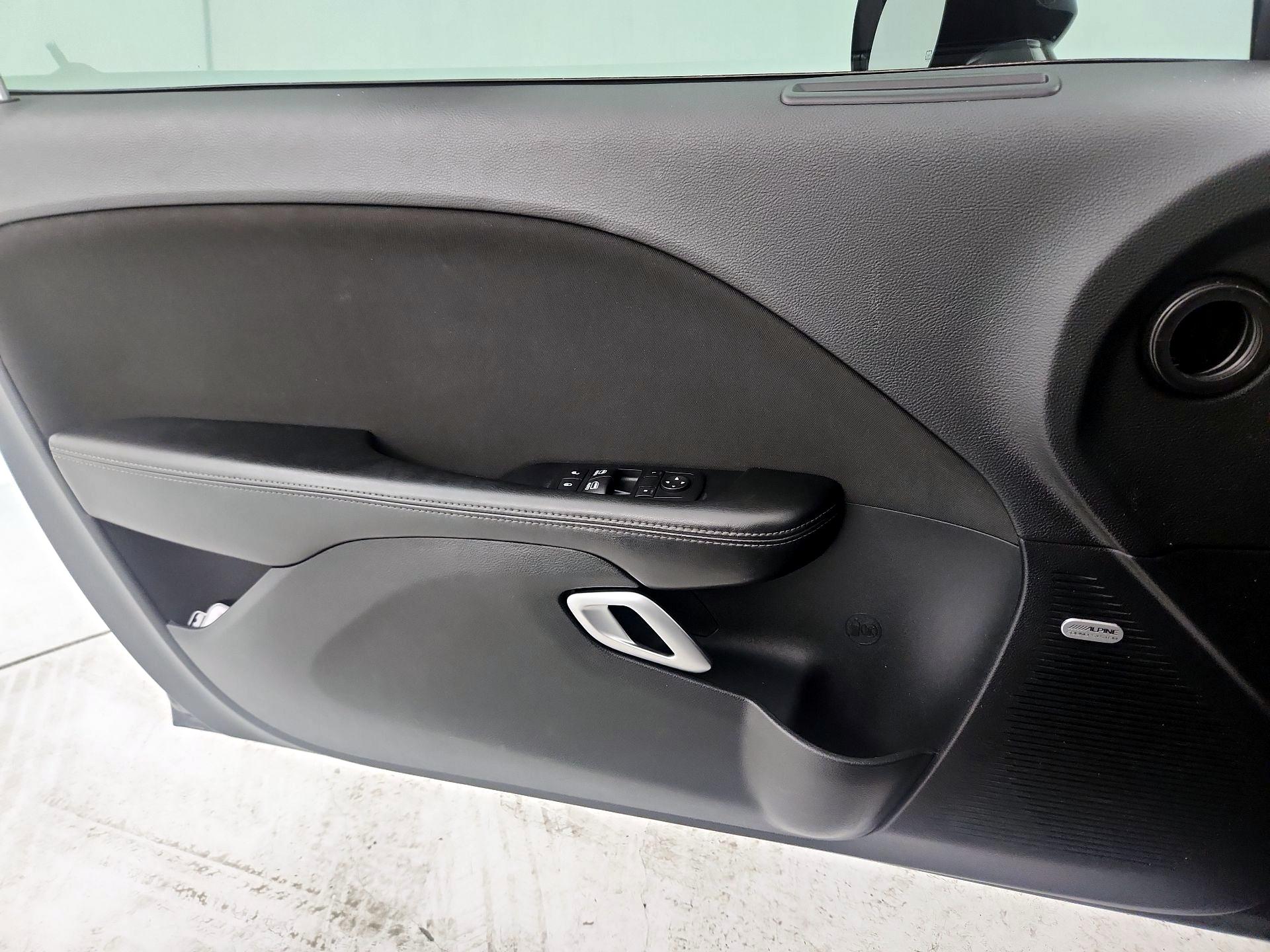 Thumbnail: 2016 Dodge Challenger - 12