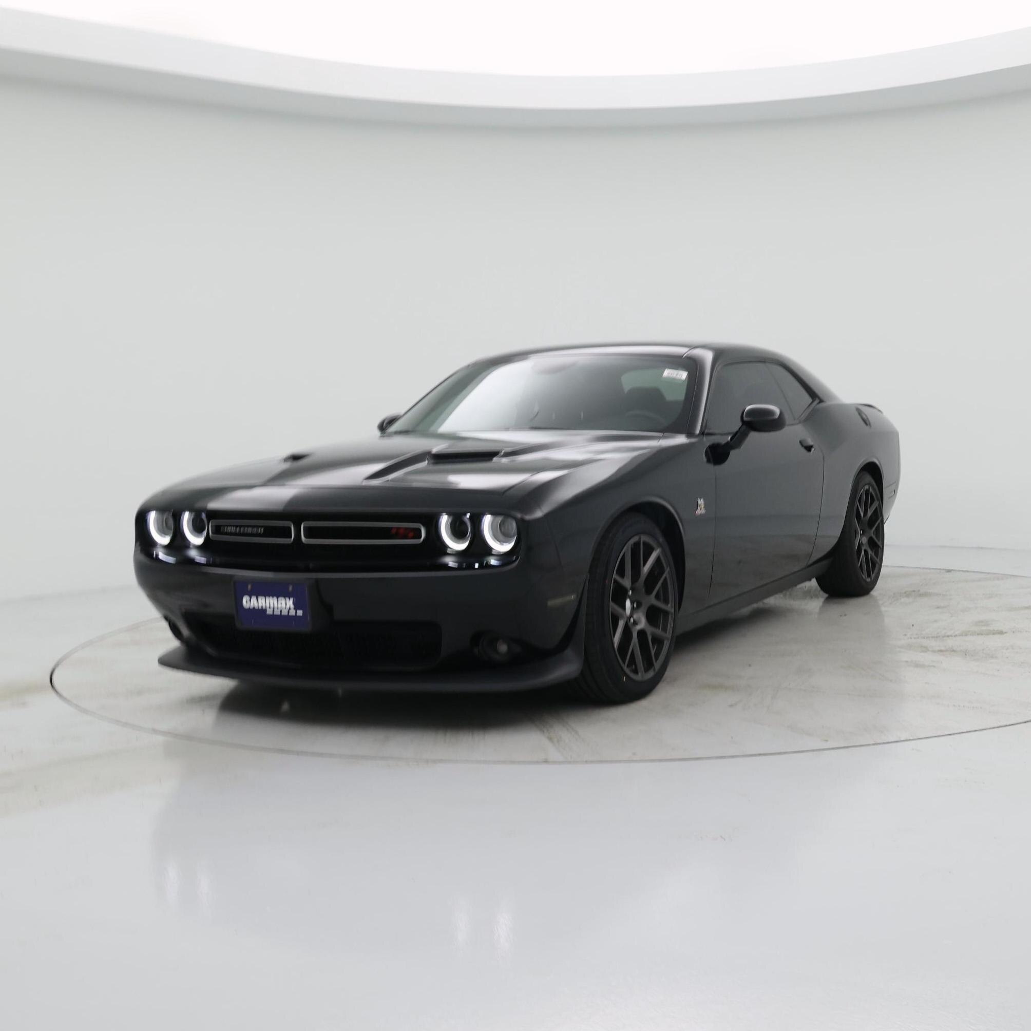 Thumbnail: 2016 Dodge Challenger - 4