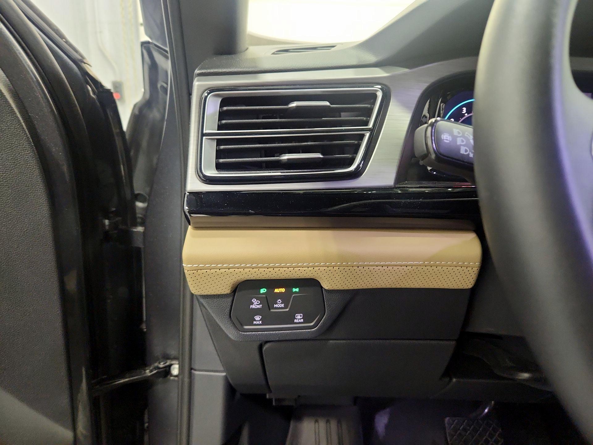 Thumbnail: 2024 Volkswagen Atlas - 13