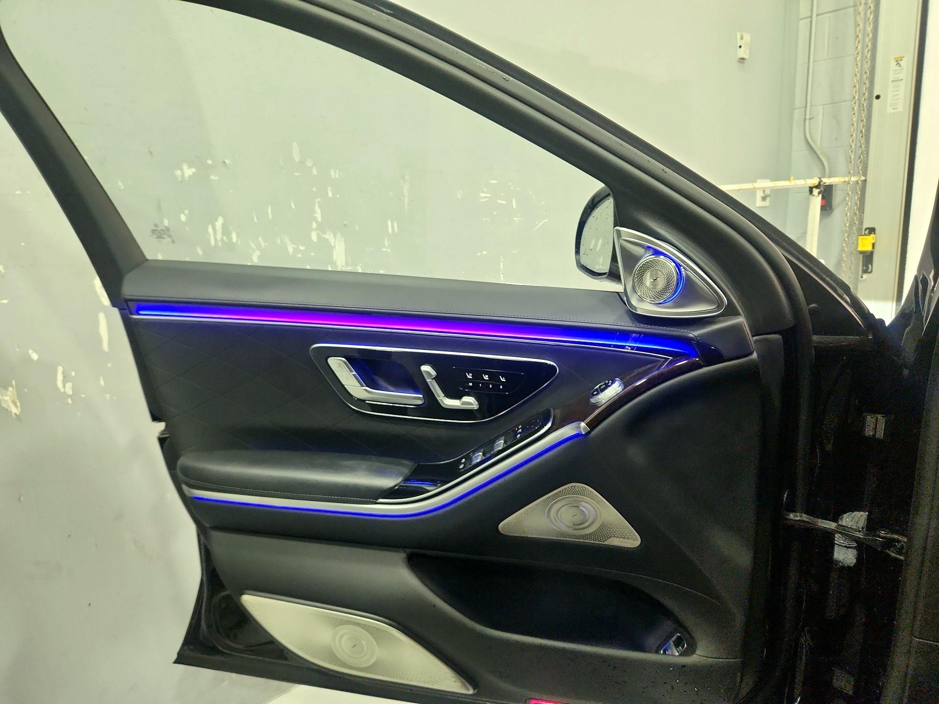 Thumbnail: 2021 Mercedes-Benz S-Class - 12