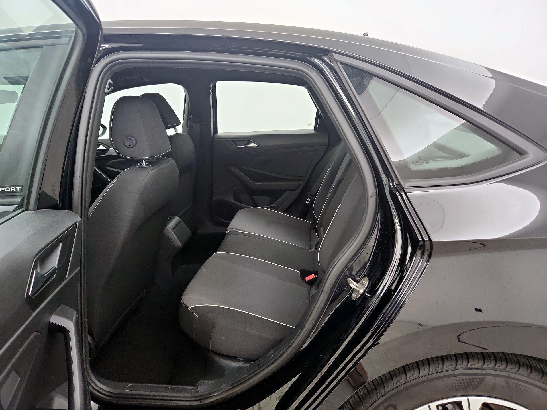 Thumbnail: 2025 Volkswagen Jetta - 19