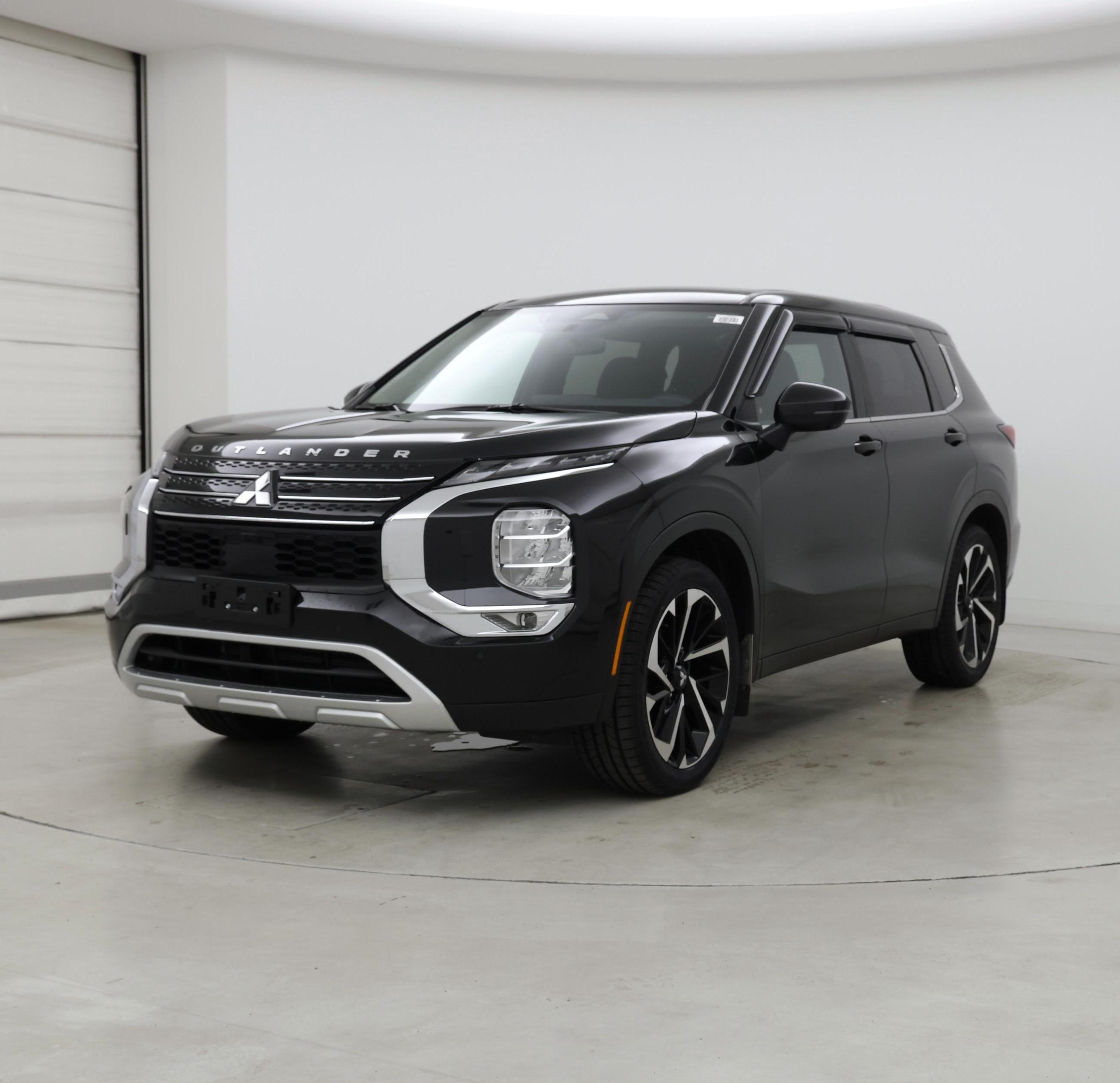 Thumbnail: 2024 Mitsubishi Outlander - 4