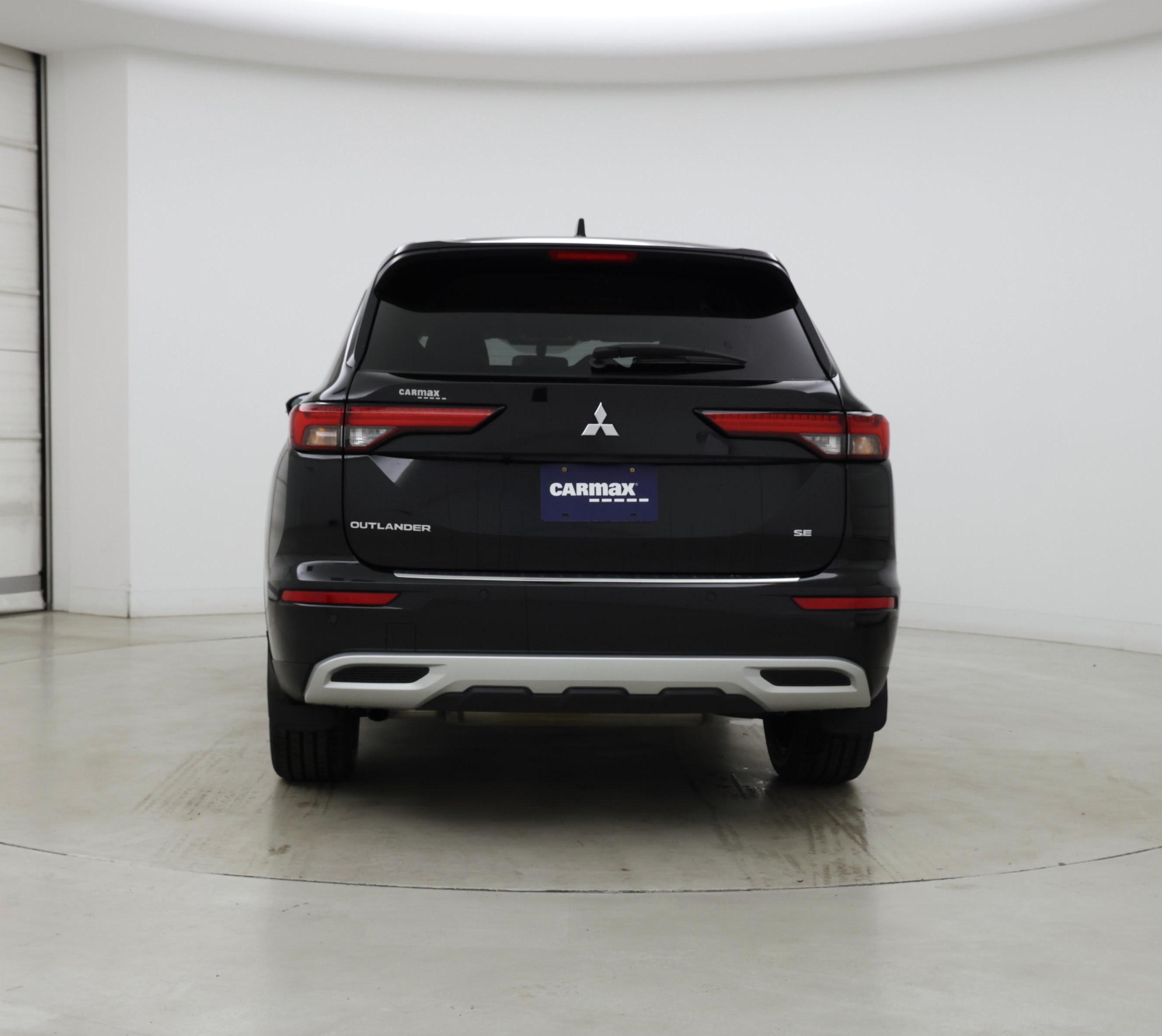 Thumbnail: 2024 Mitsubishi Outlander - 6