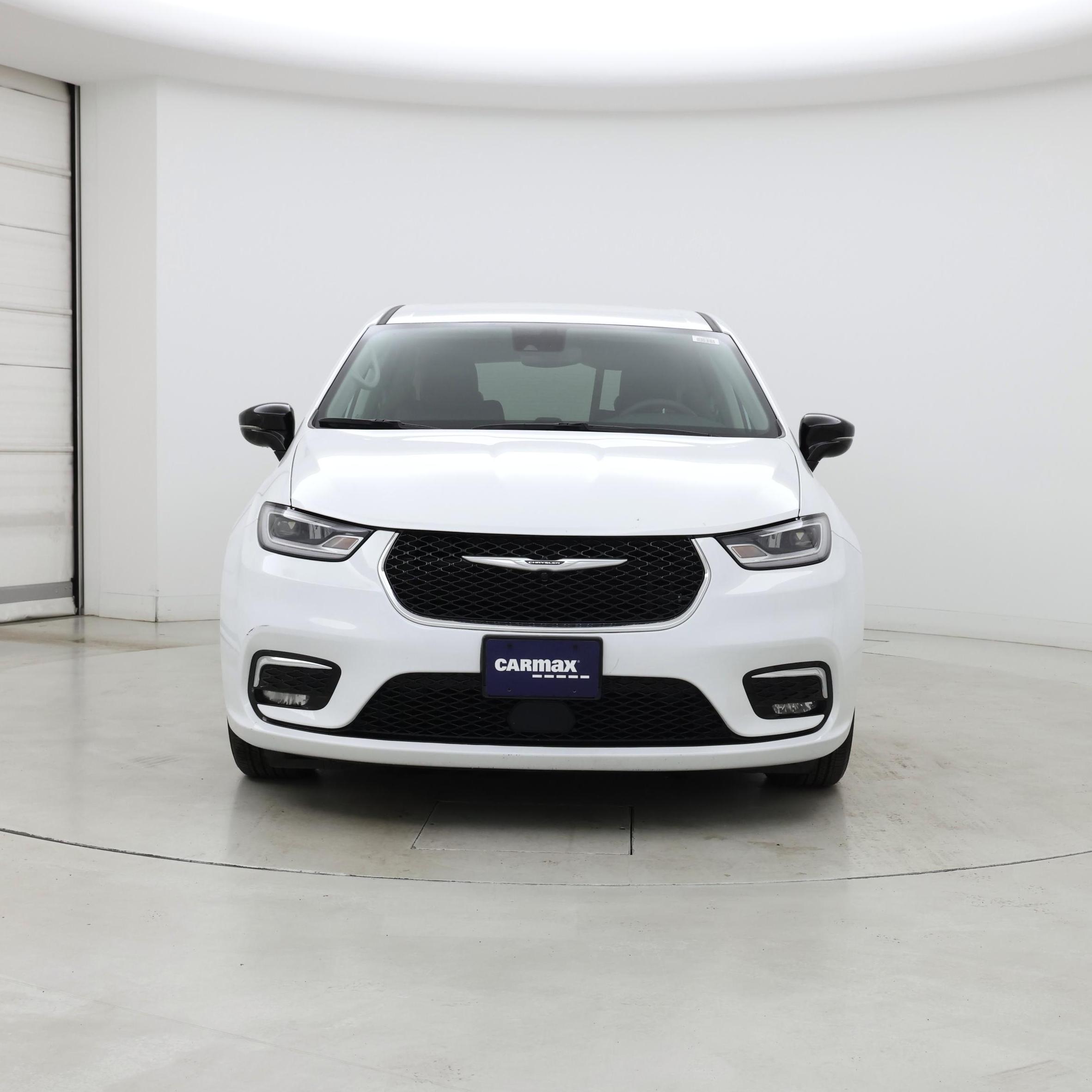 Thumbnail: 2024 Chrysler Pacifica - 5