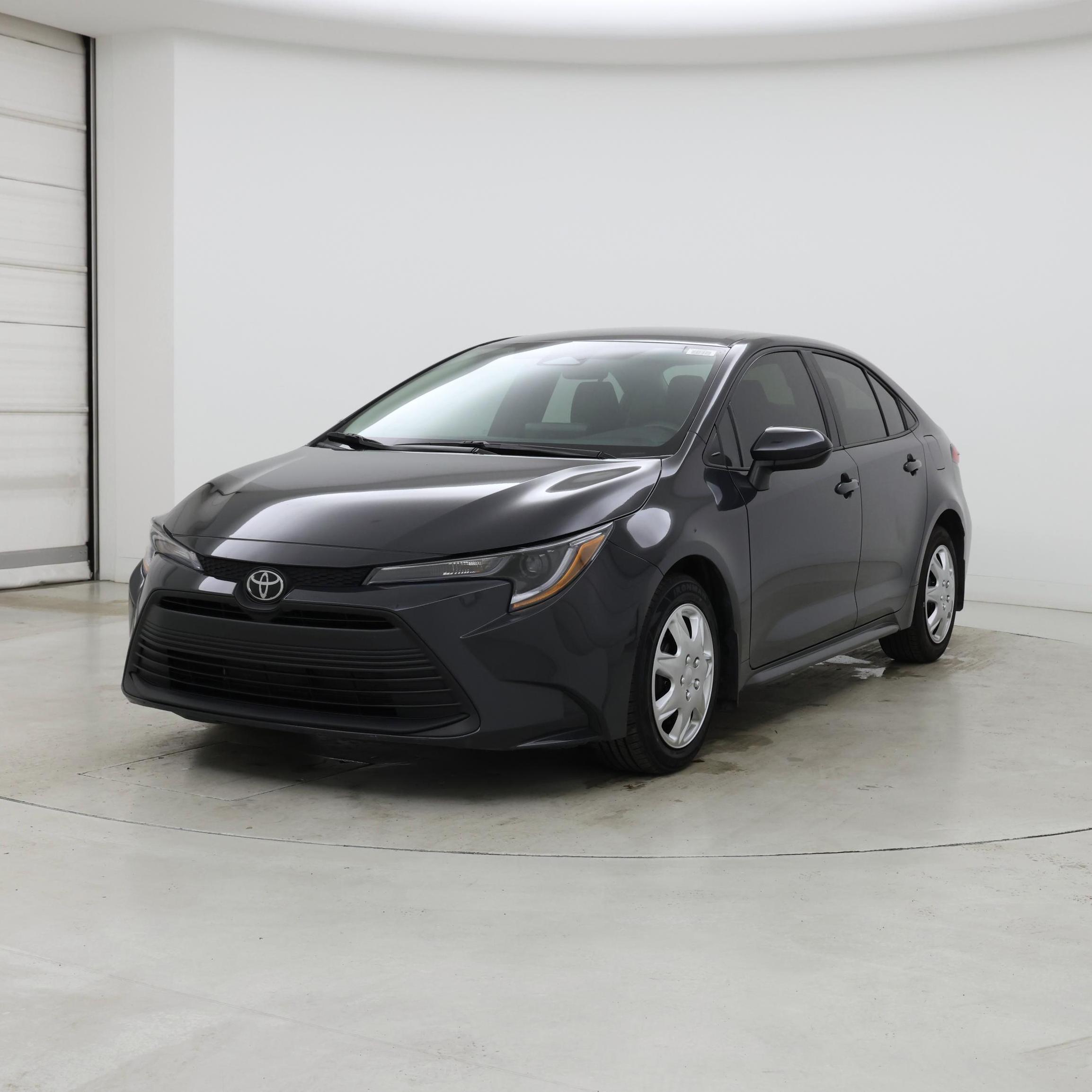 Thumbnail: 2025 Toyota Corolla - 4