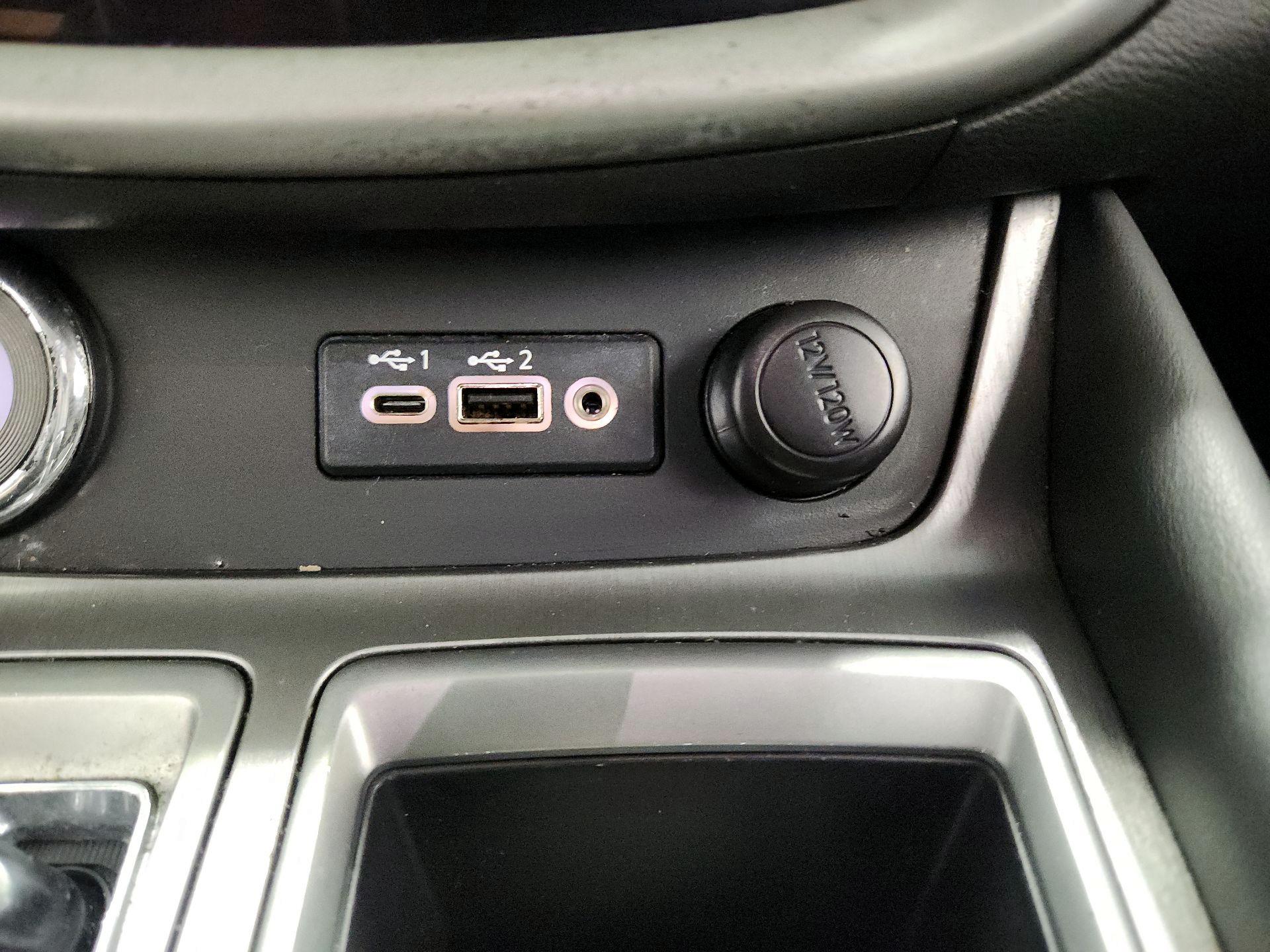 Thumbnail: 2019 Nissan Murano - 19