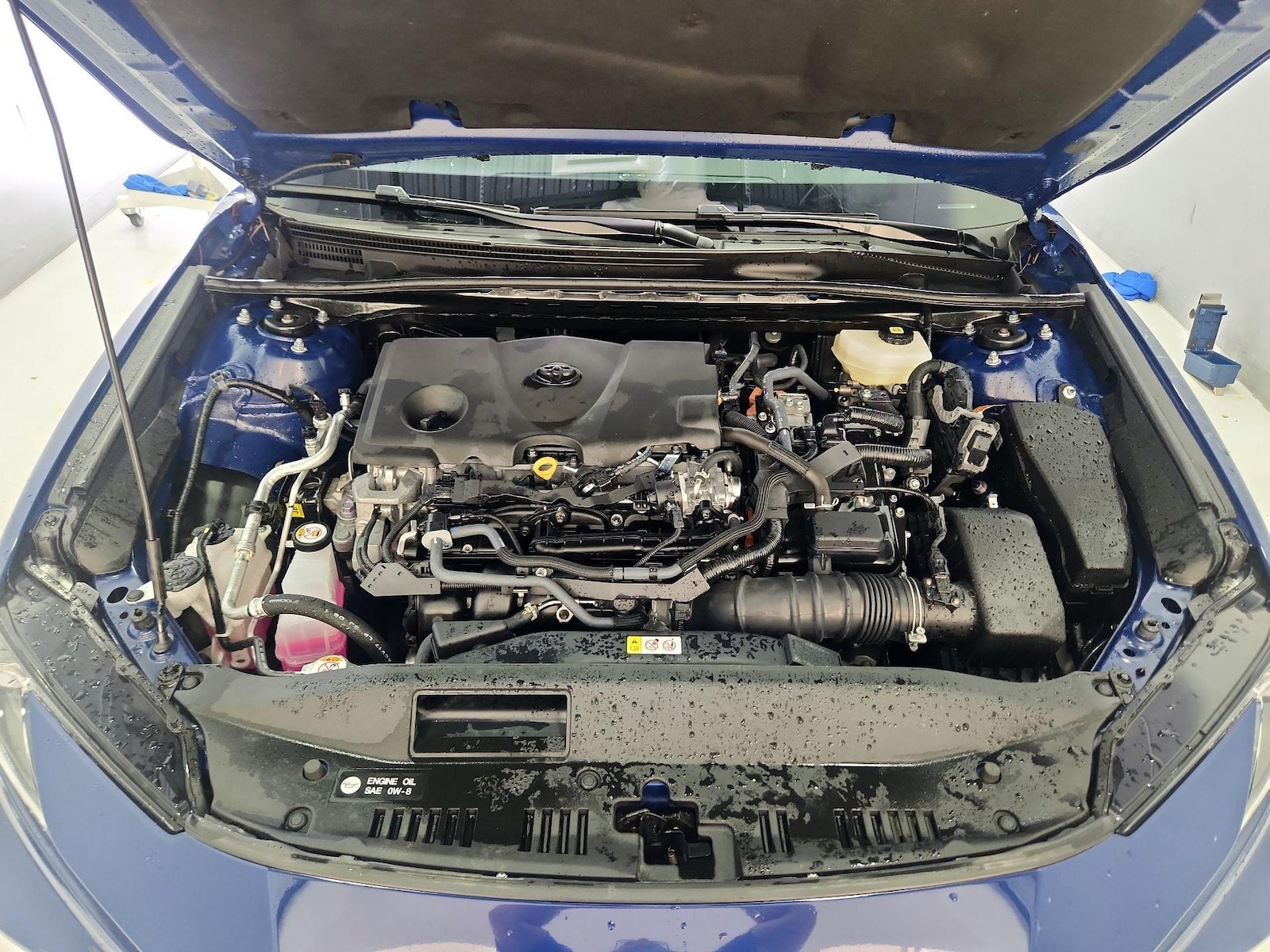 2025 Toyota Camry SE - Photo 23