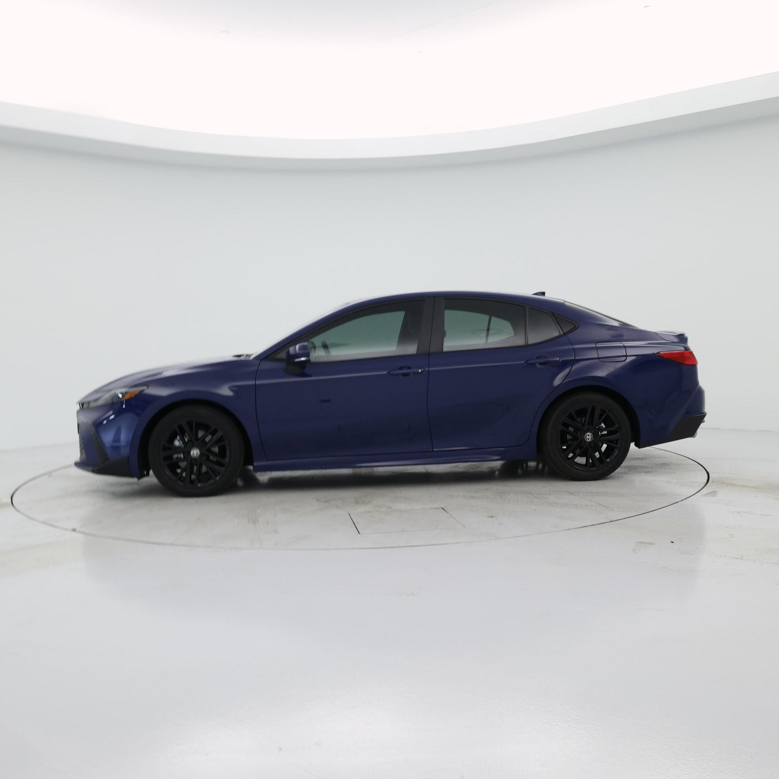 Thumbnail: 2025 Toyota Camry - 3