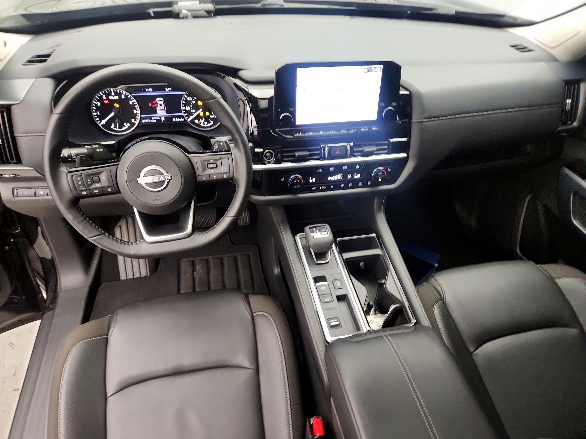 Thumbnail: 2024 Nissan Pathfinder - 9