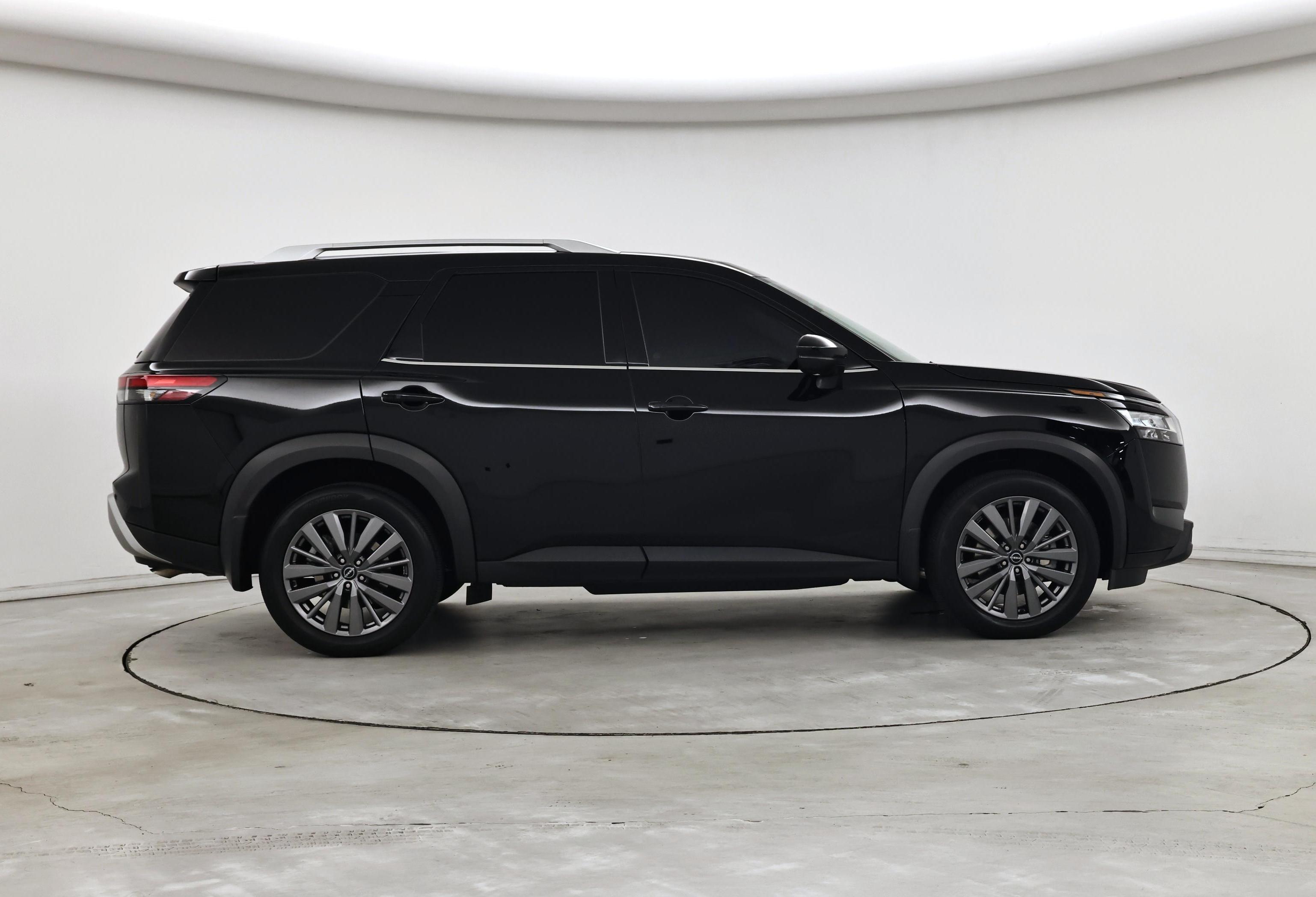 Thumbnail: 2024 Nissan Pathfinder - 7