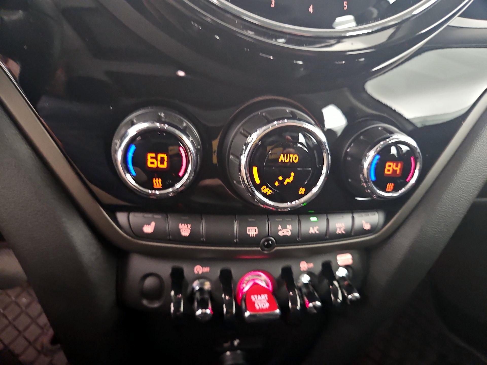 Thumbnail: 2024 MINI Cooper Countryman - 17
