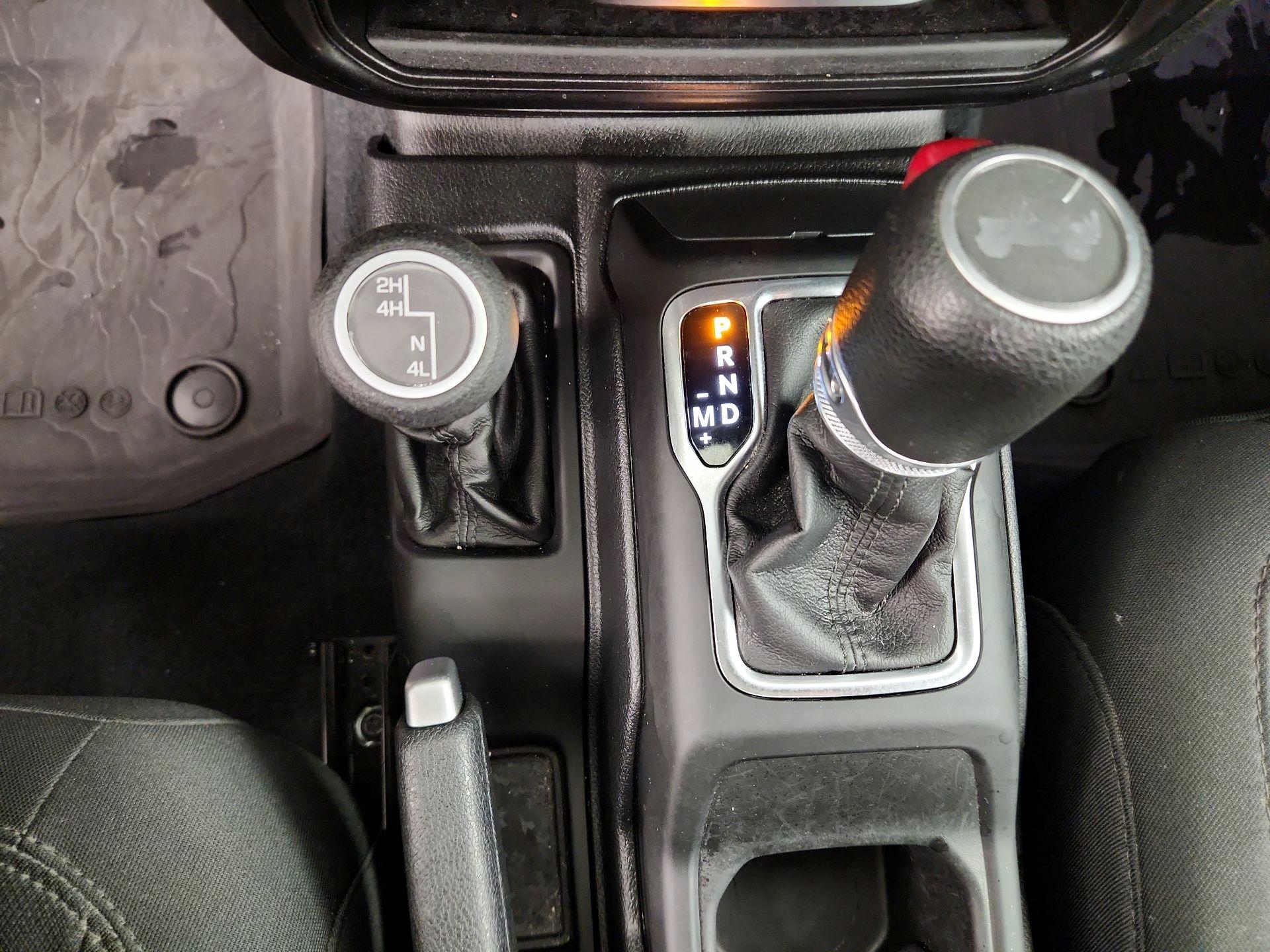 Thumbnail: 2022 Jeep Wrangler - 17
