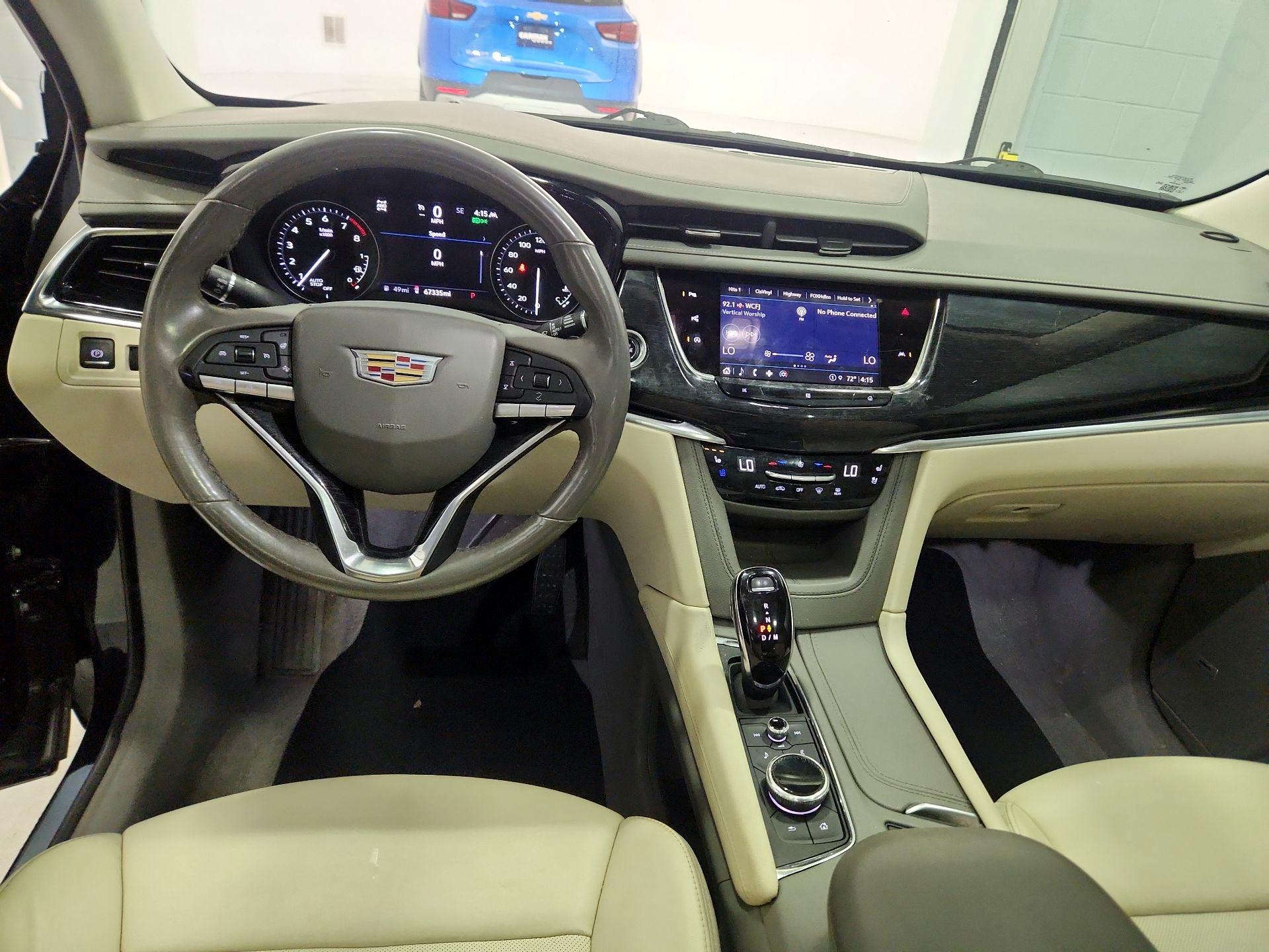 Thumbnail: 2021 Cadillac XT6 - 9