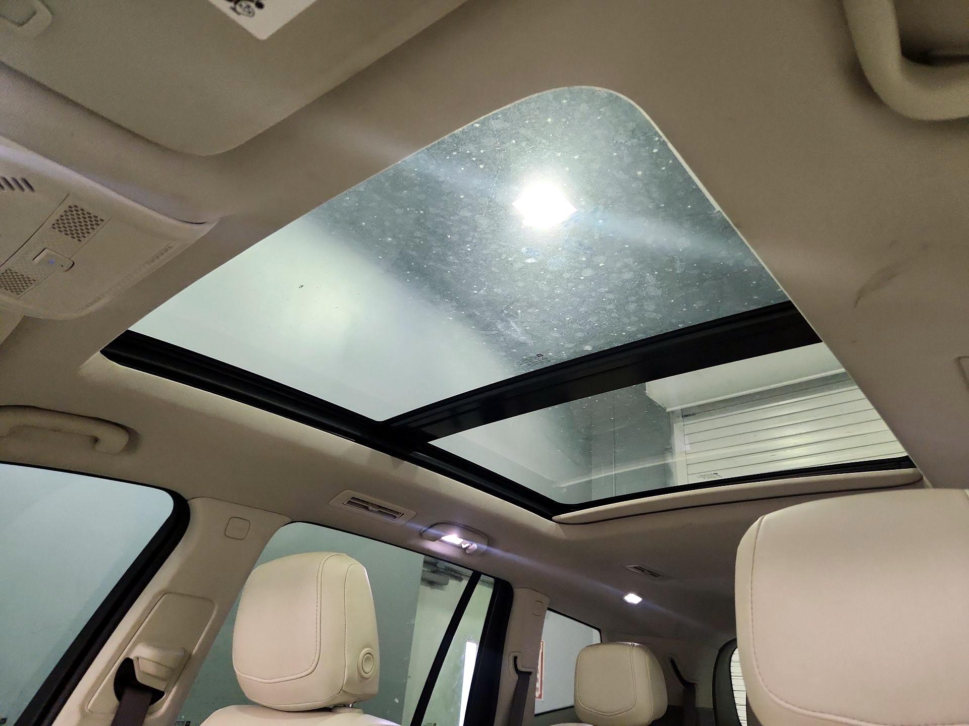 Thumbnail: 2021 Cadillac XT6 - 19