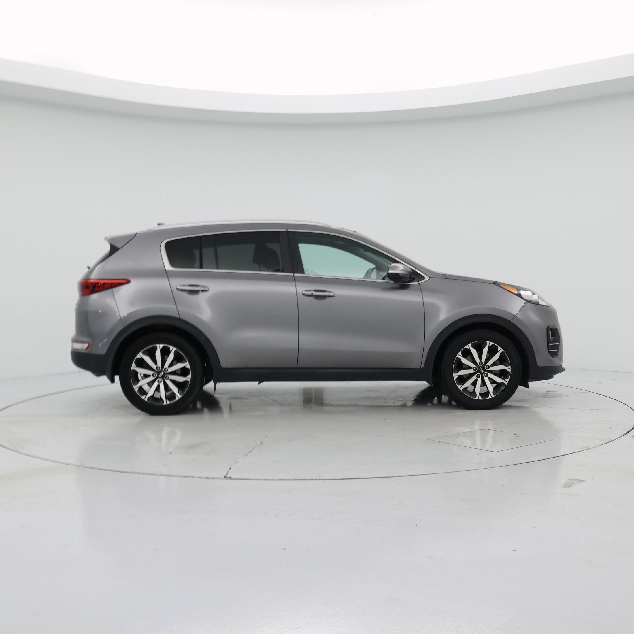 Thumbnail: 2017 Kia Sportage - 7