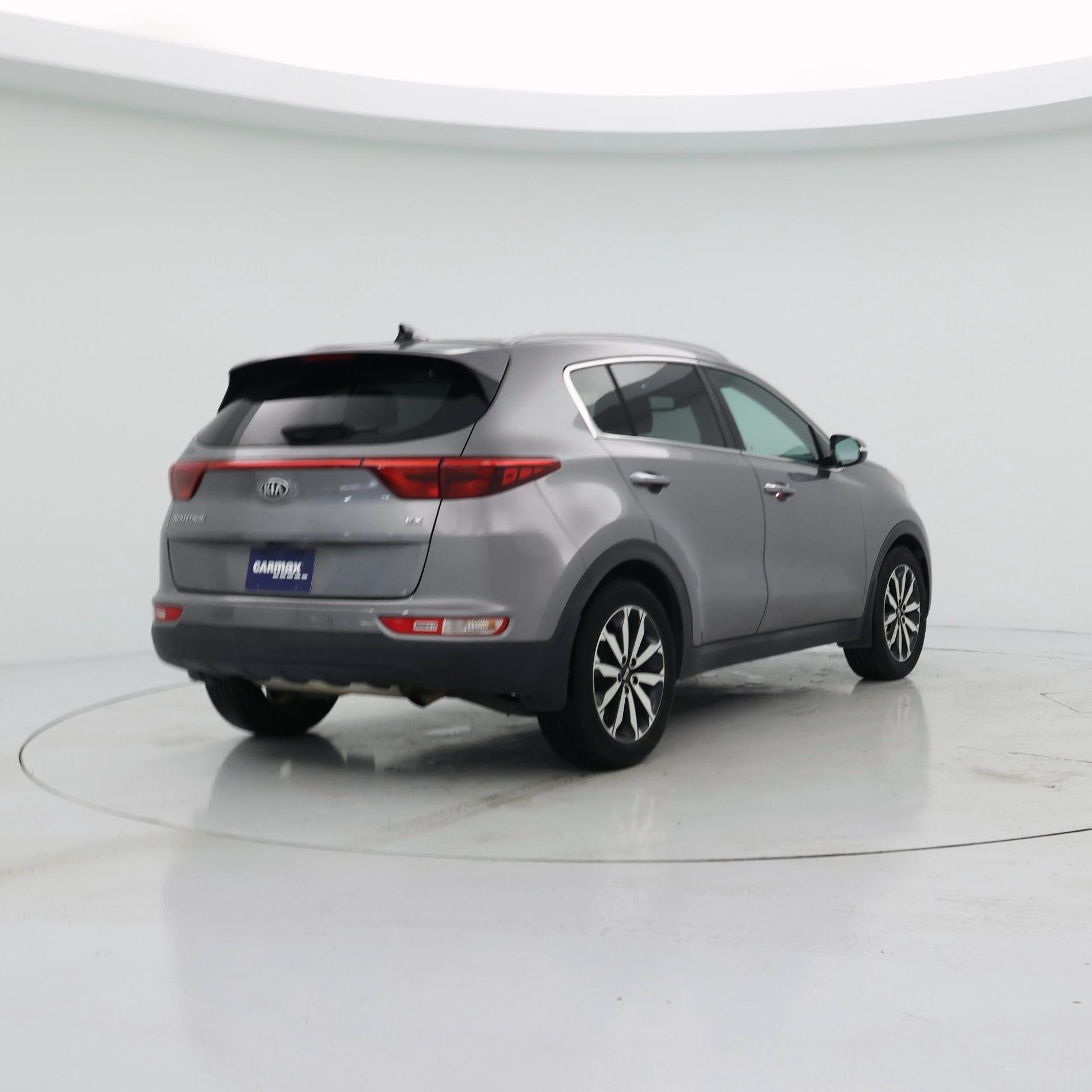 Thumbnail: 2017 Kia Sportage - 8