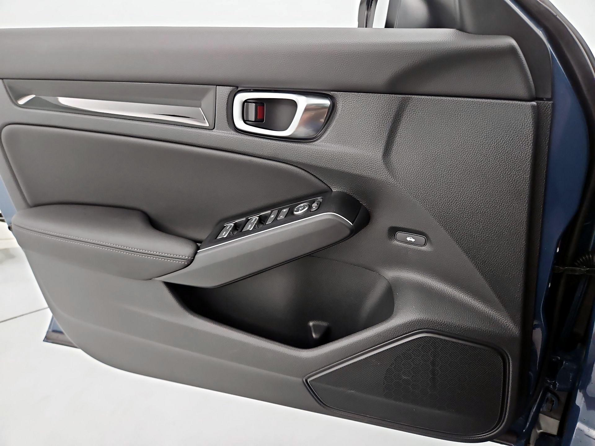 Thumbnail: 2026 Honda Civic - 12