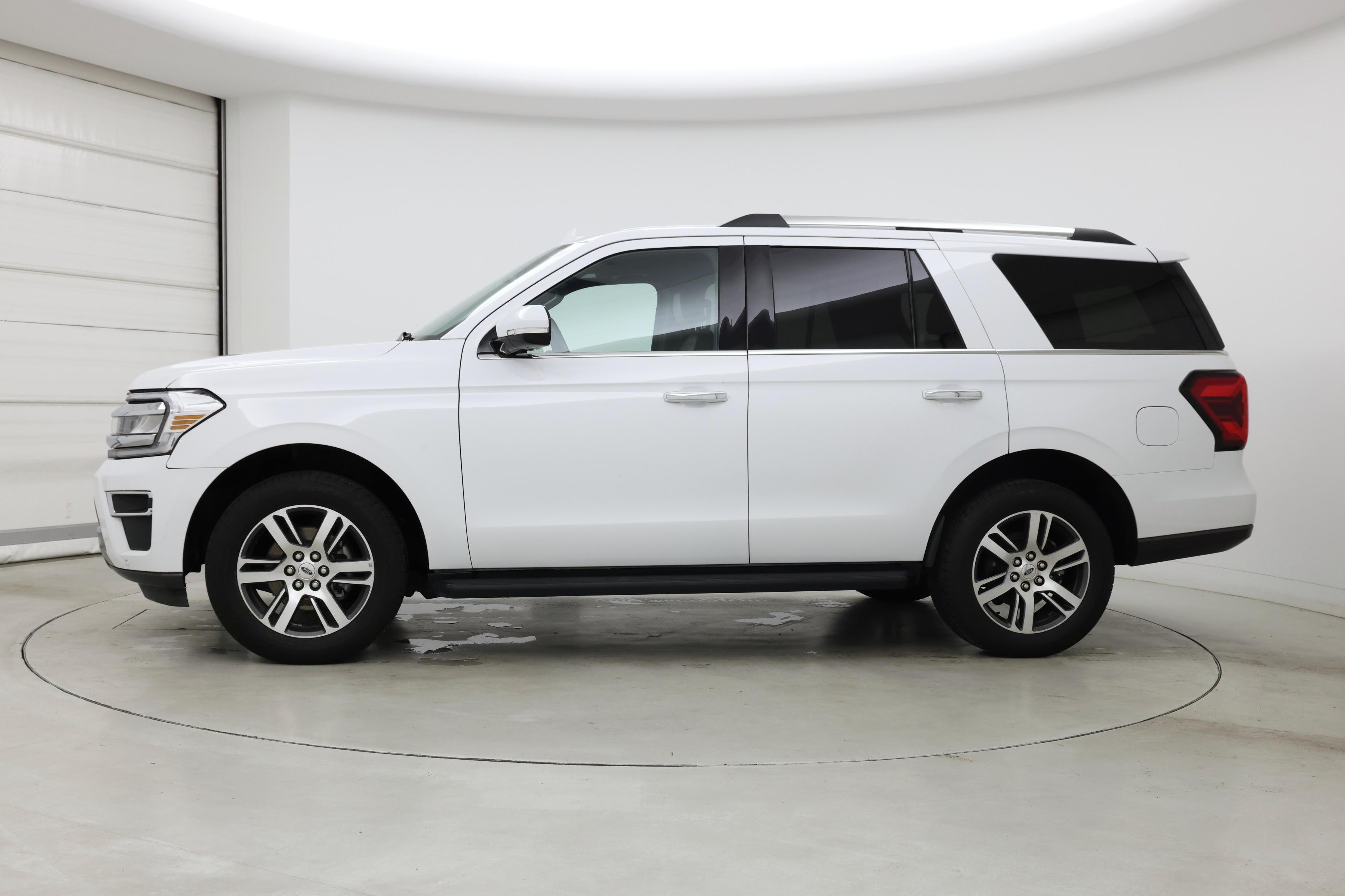 Thumbnail: 2024 Ford Expedition - 3