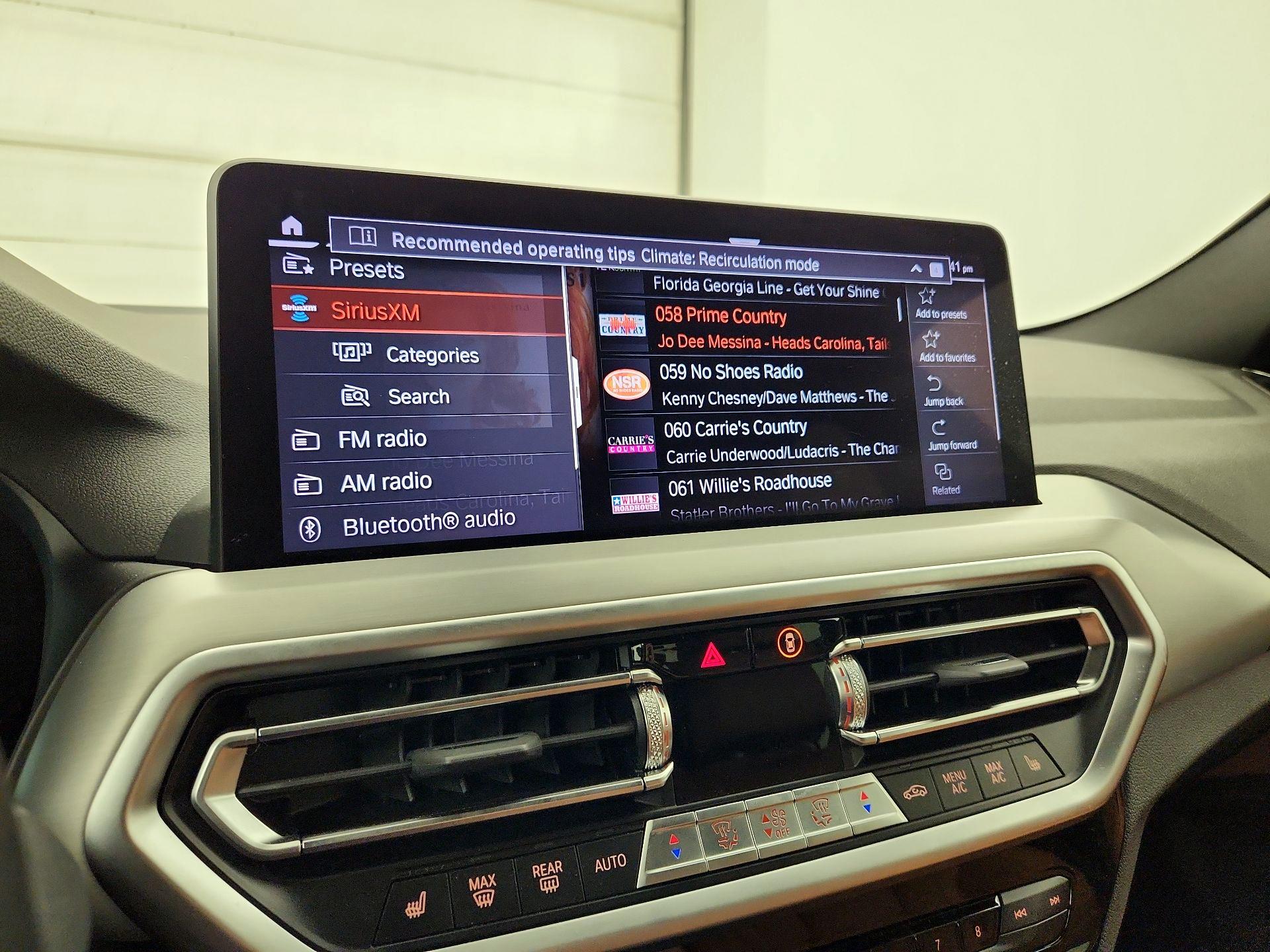 Thumbnail: 2023 BMW X4 - 15