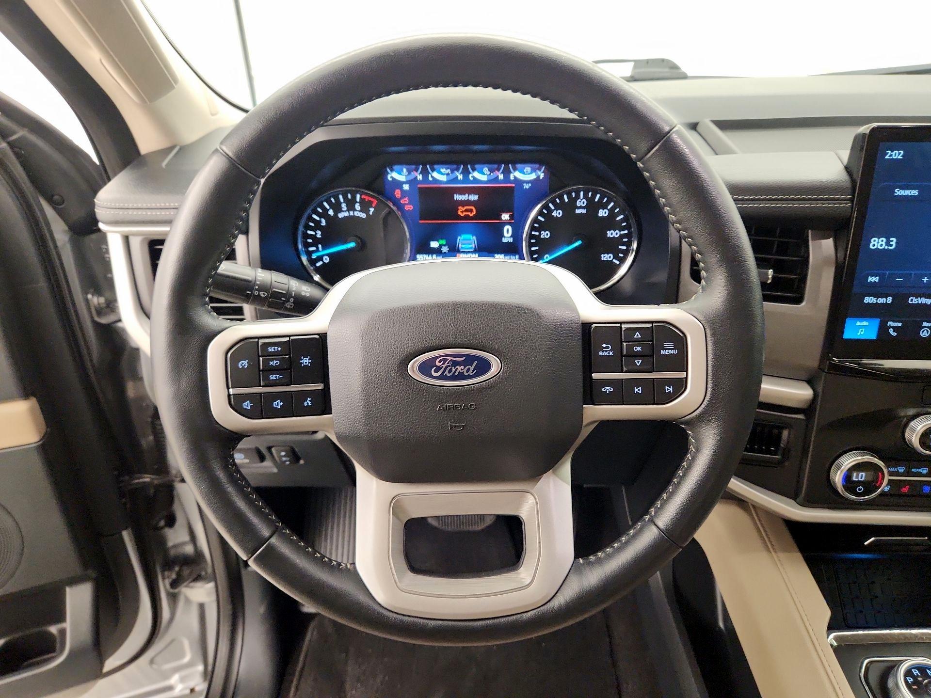 Thumbnail: 2022 Ford Expedition - 10