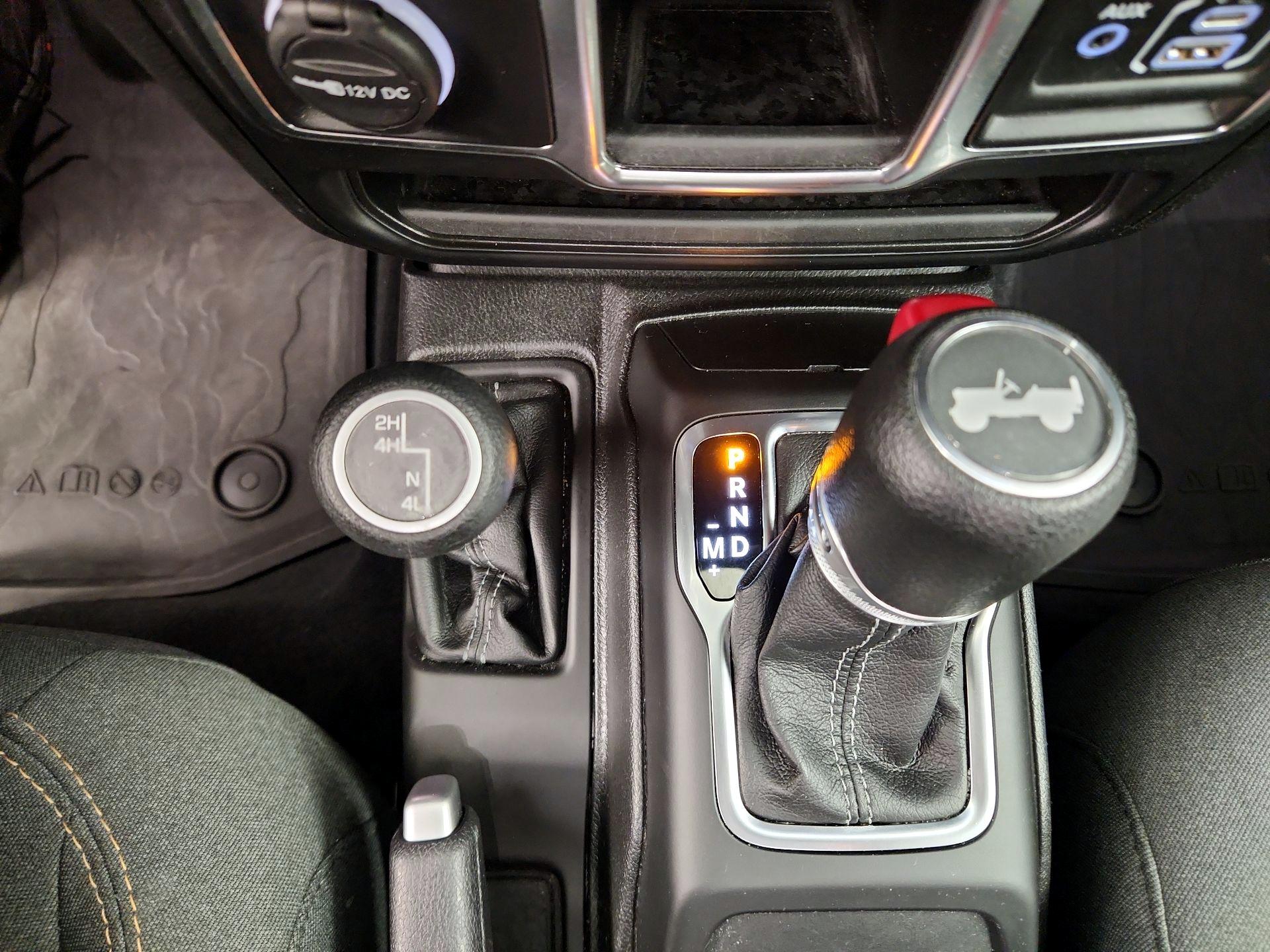Thumbnail: 2024 Jeep Wrangler - 17