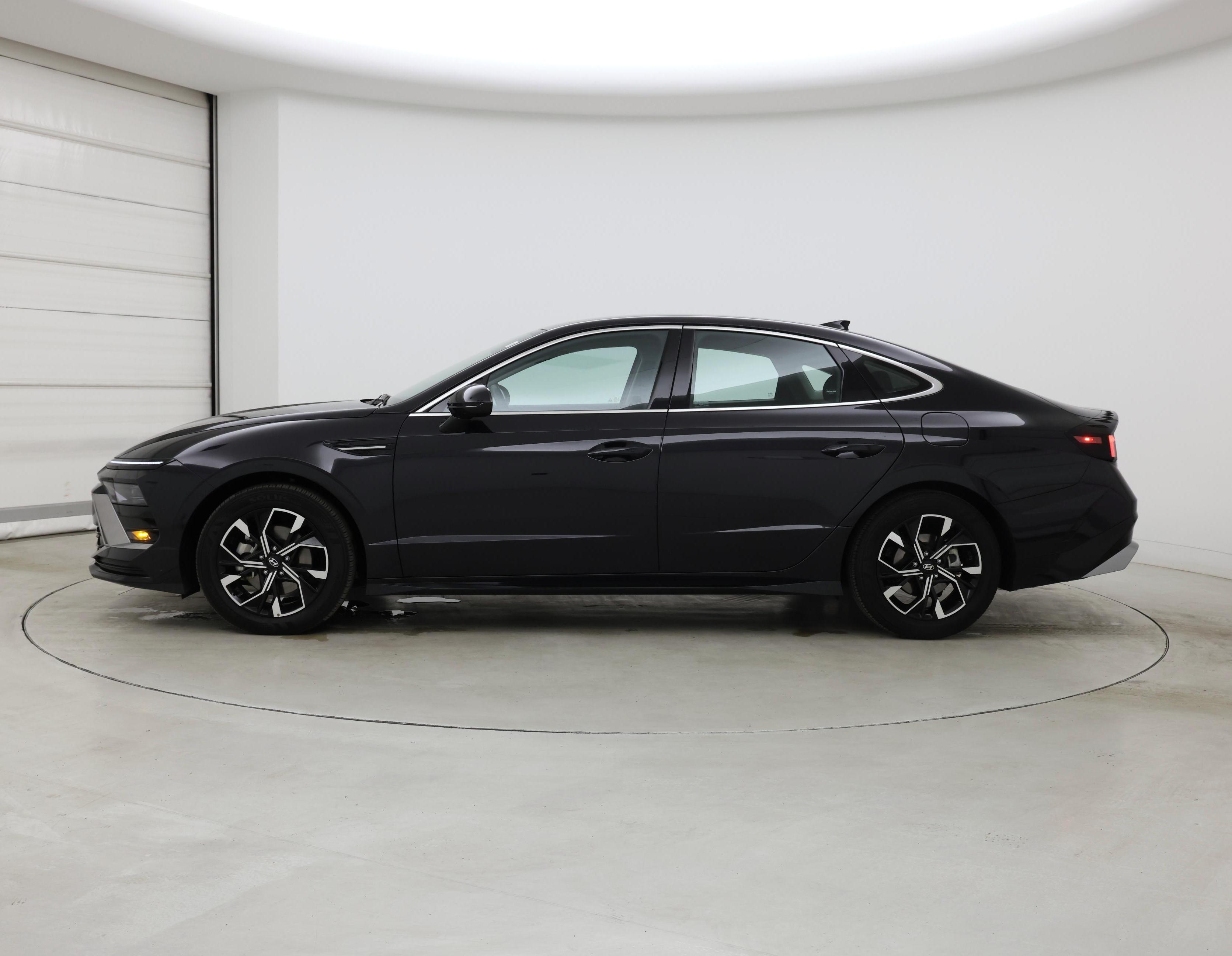 Thumbnail: 2025 Hyundai Sonata - 3